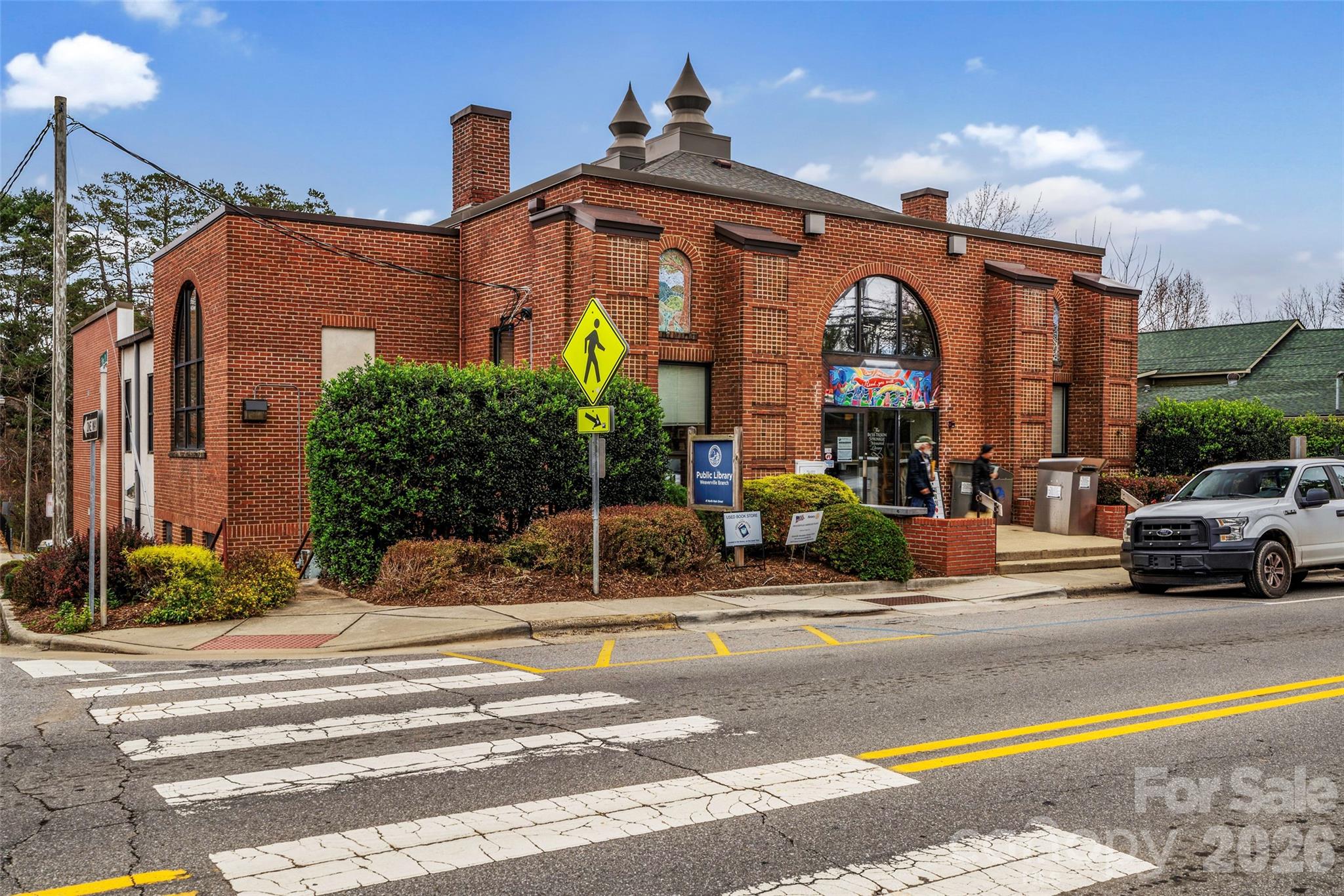 47 Fox Road — Asheville