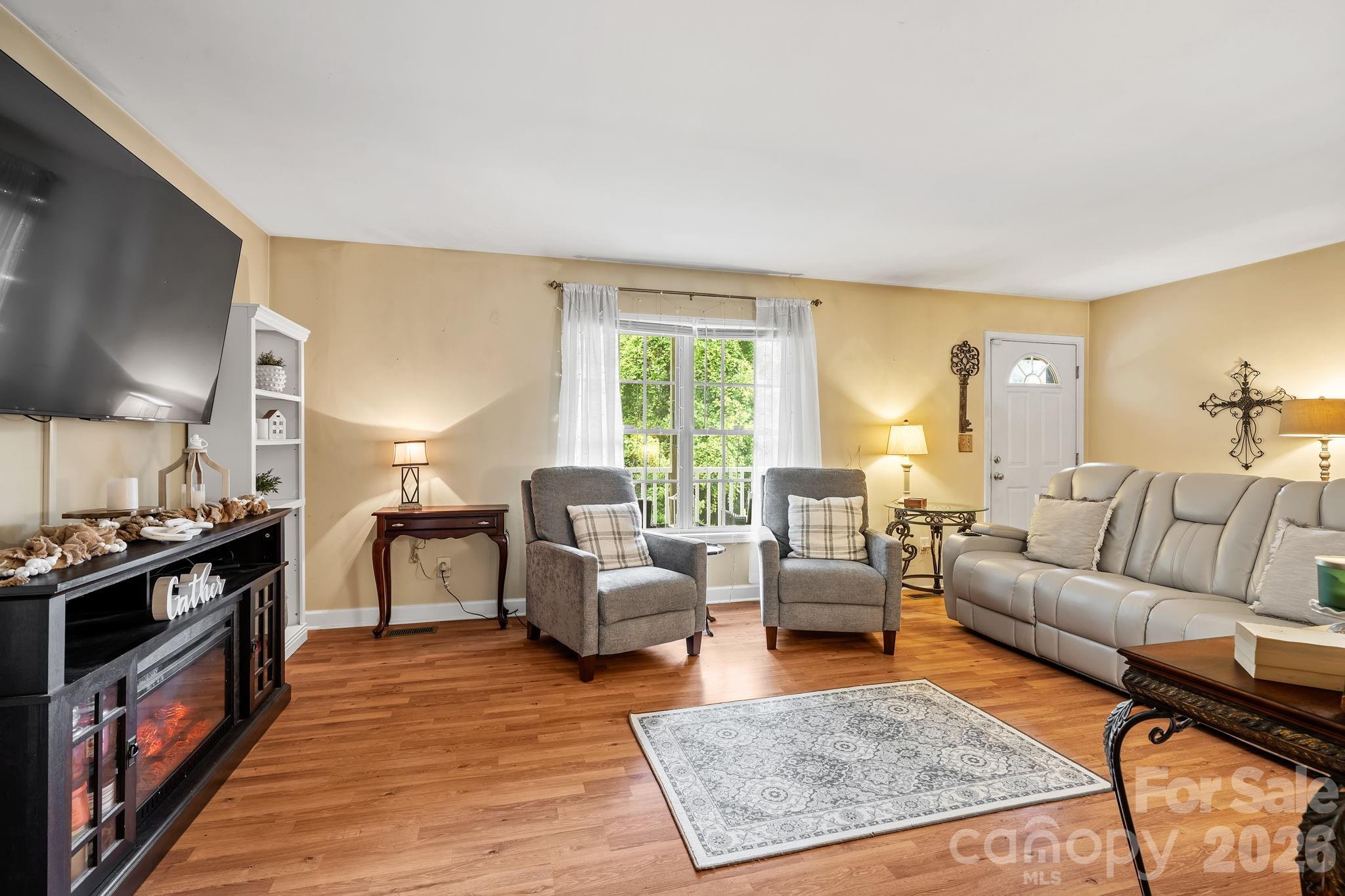 47 Fox Road — Asheville