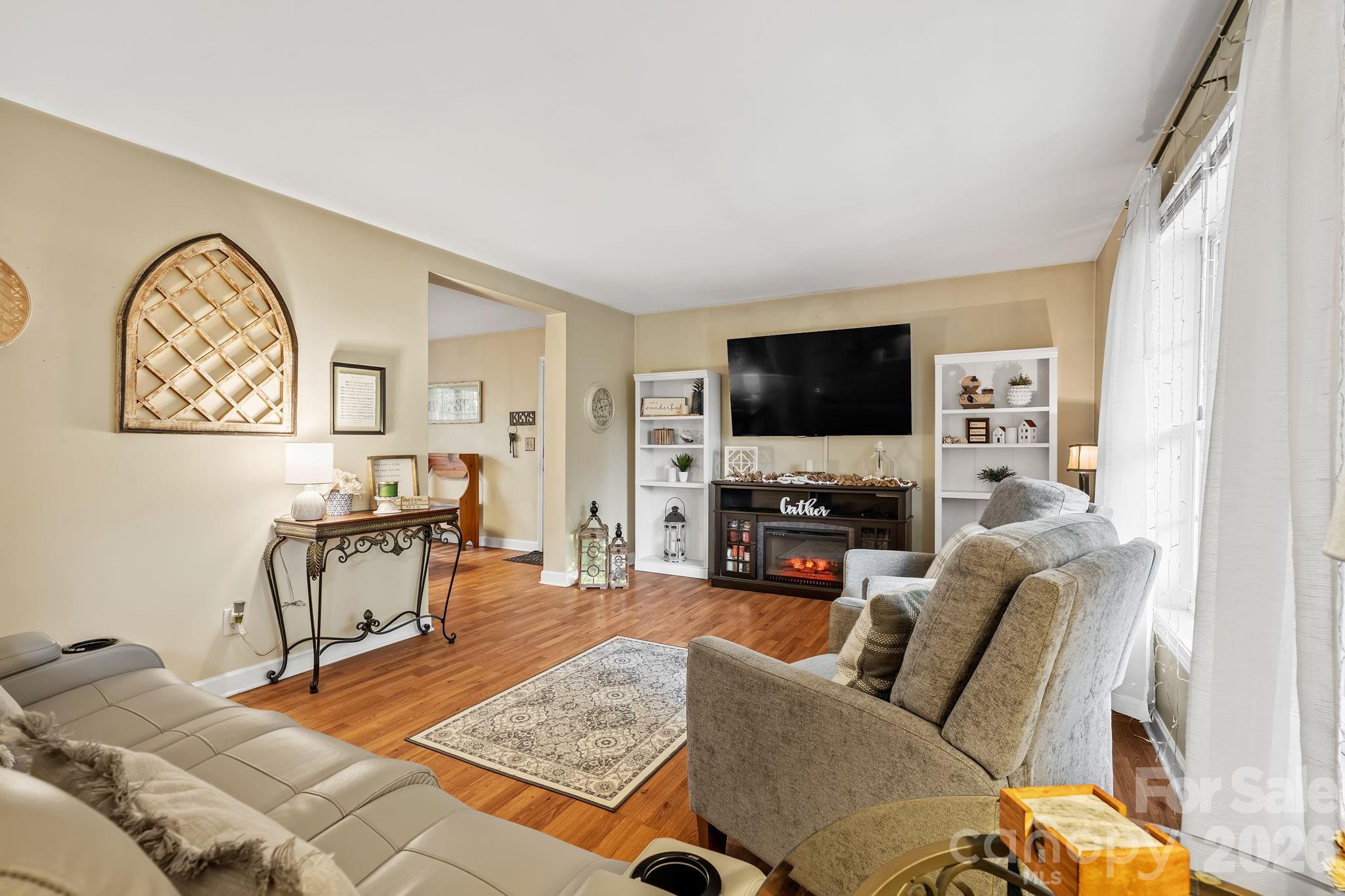 47 Fox Road — Asheville