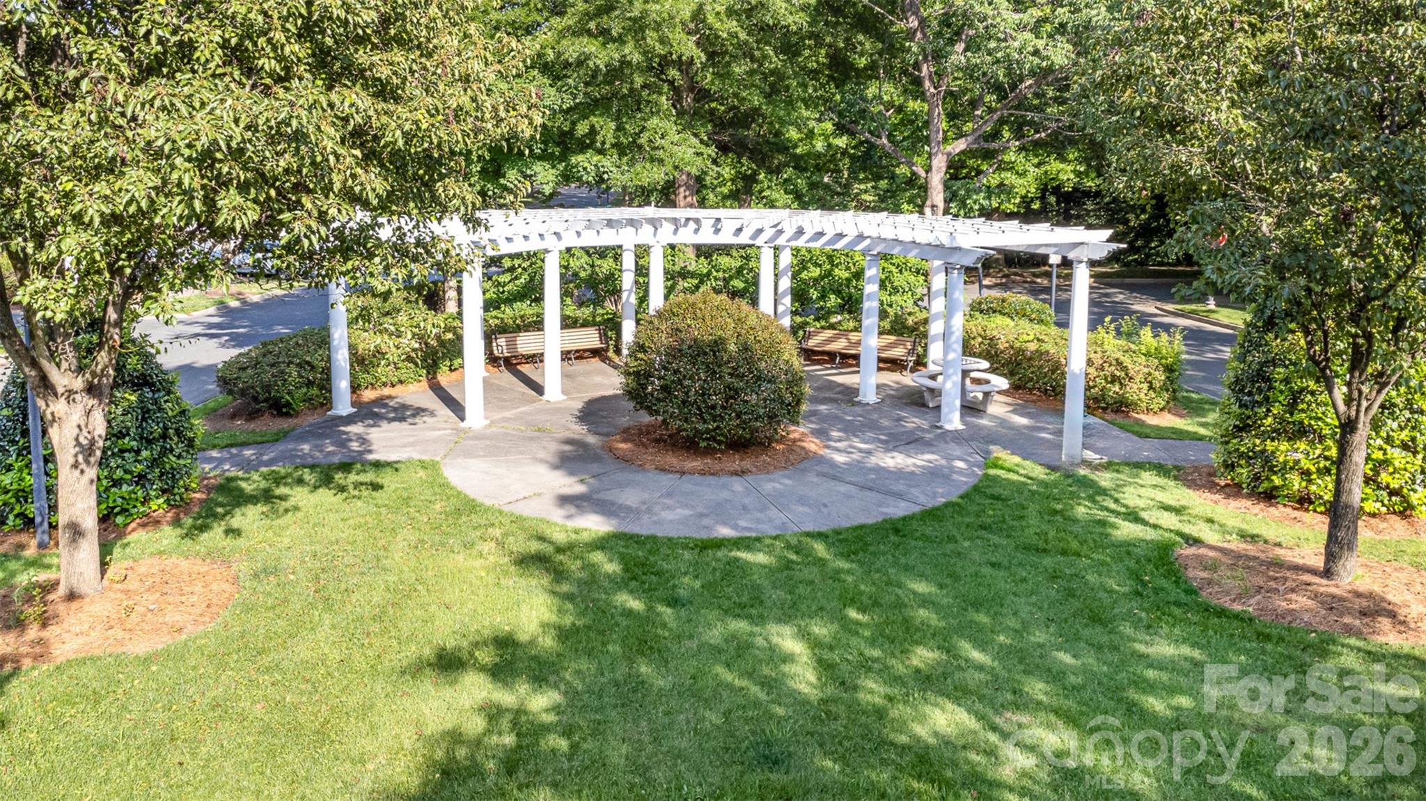 239 N Faulkner Way — Davidson
