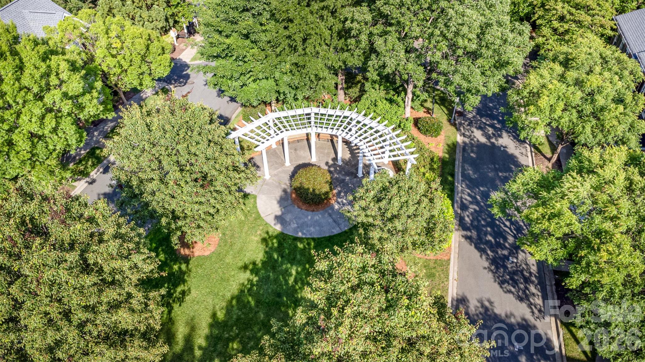 239 N Faulkner Way — Davidson