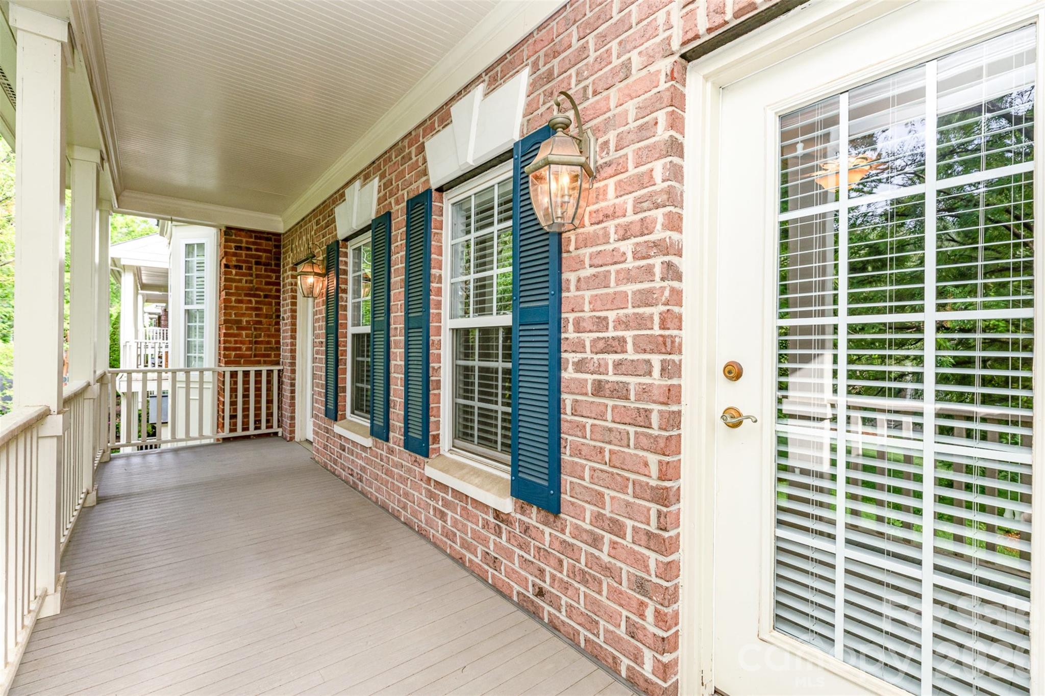 239 N Faulkner Way — Davidson