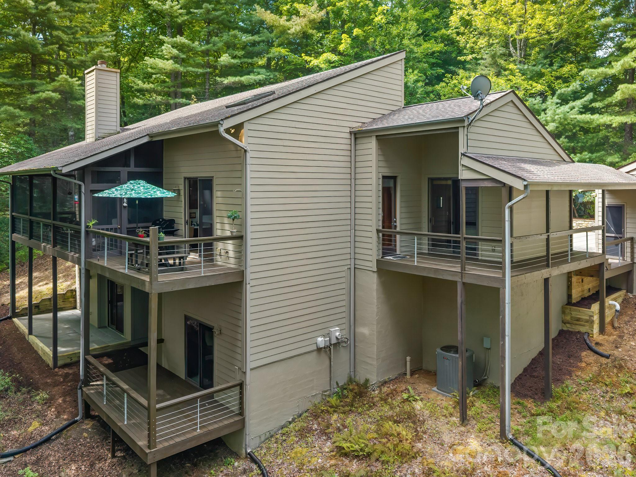 1370 Salola Lane — Brevard