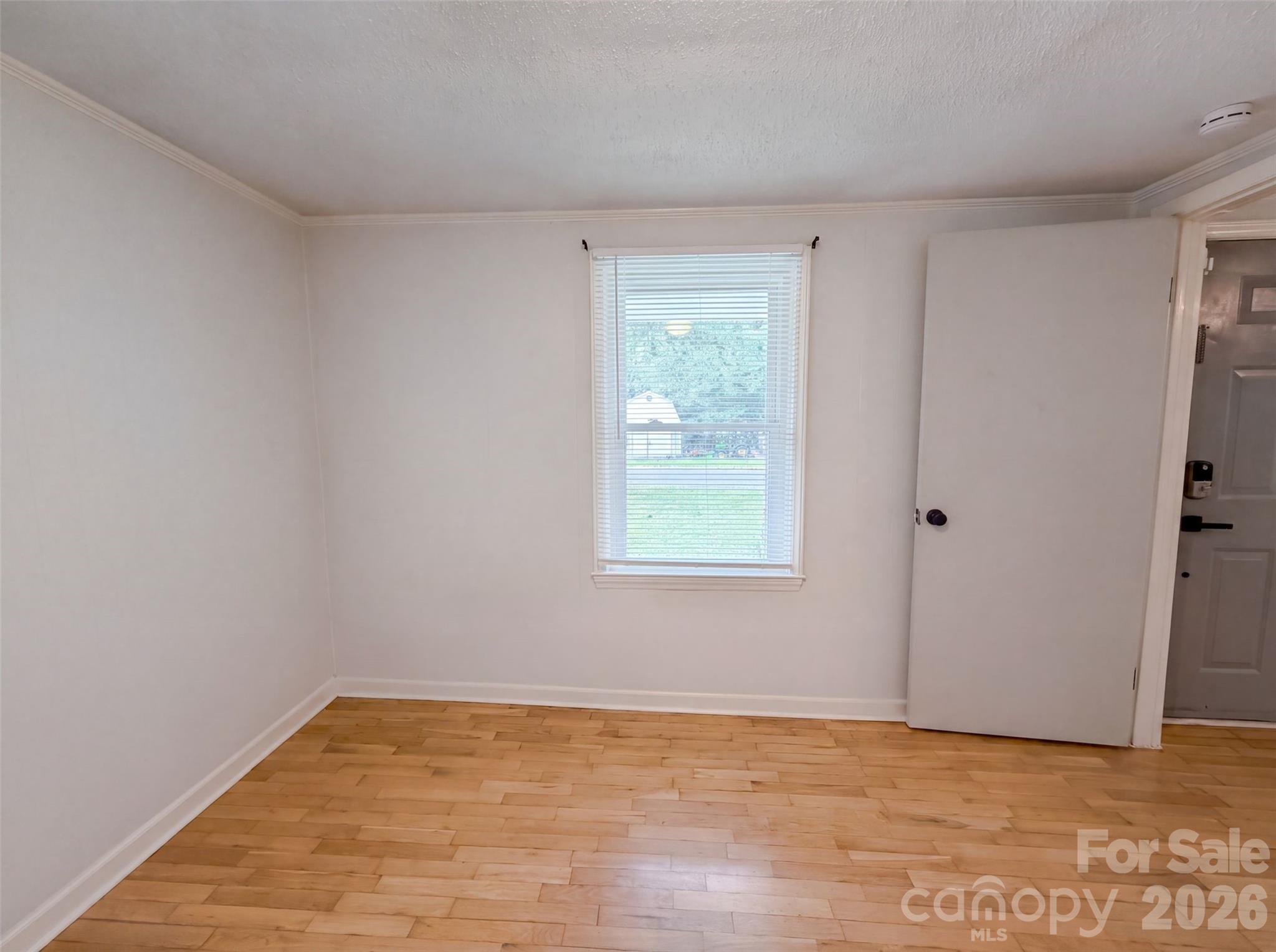1017 White Lane — Gastonia