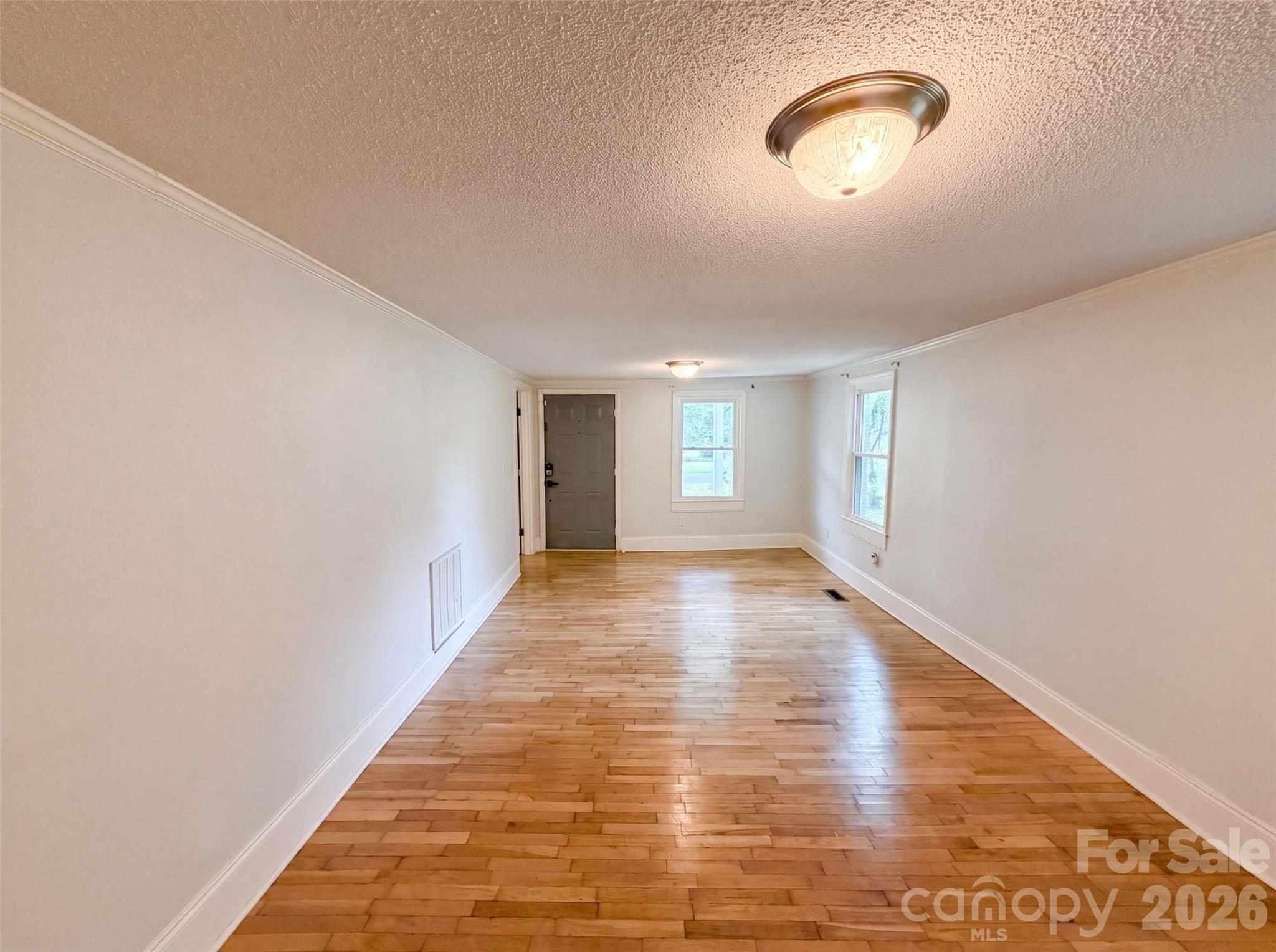 1017 White Lane — Gastonia