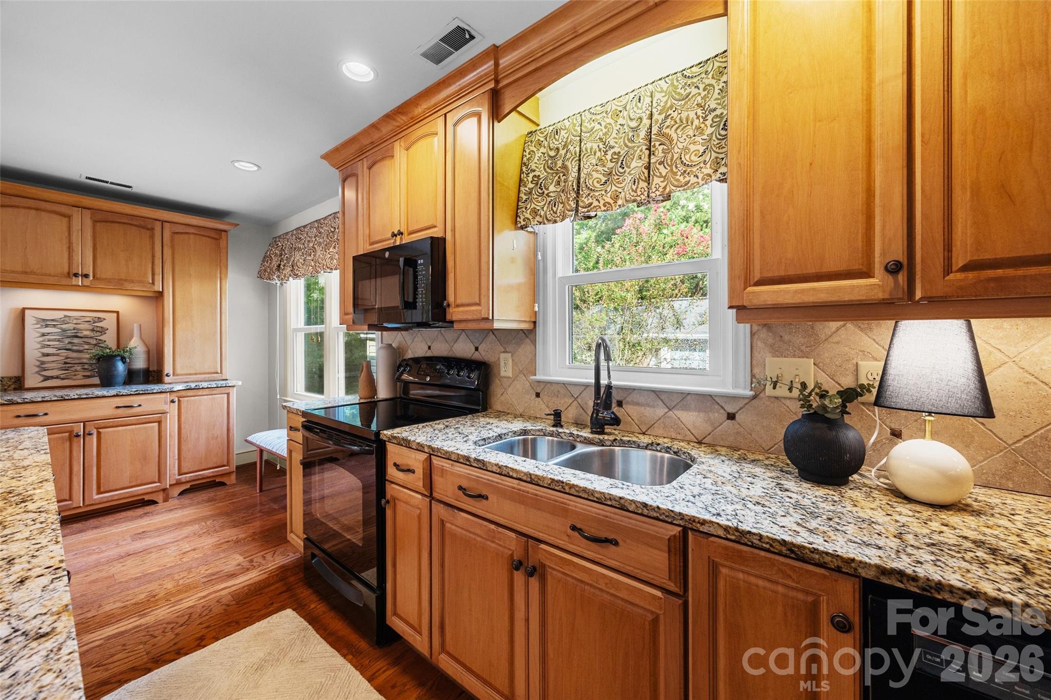 4030 Foxmoor Drive — Charlotte