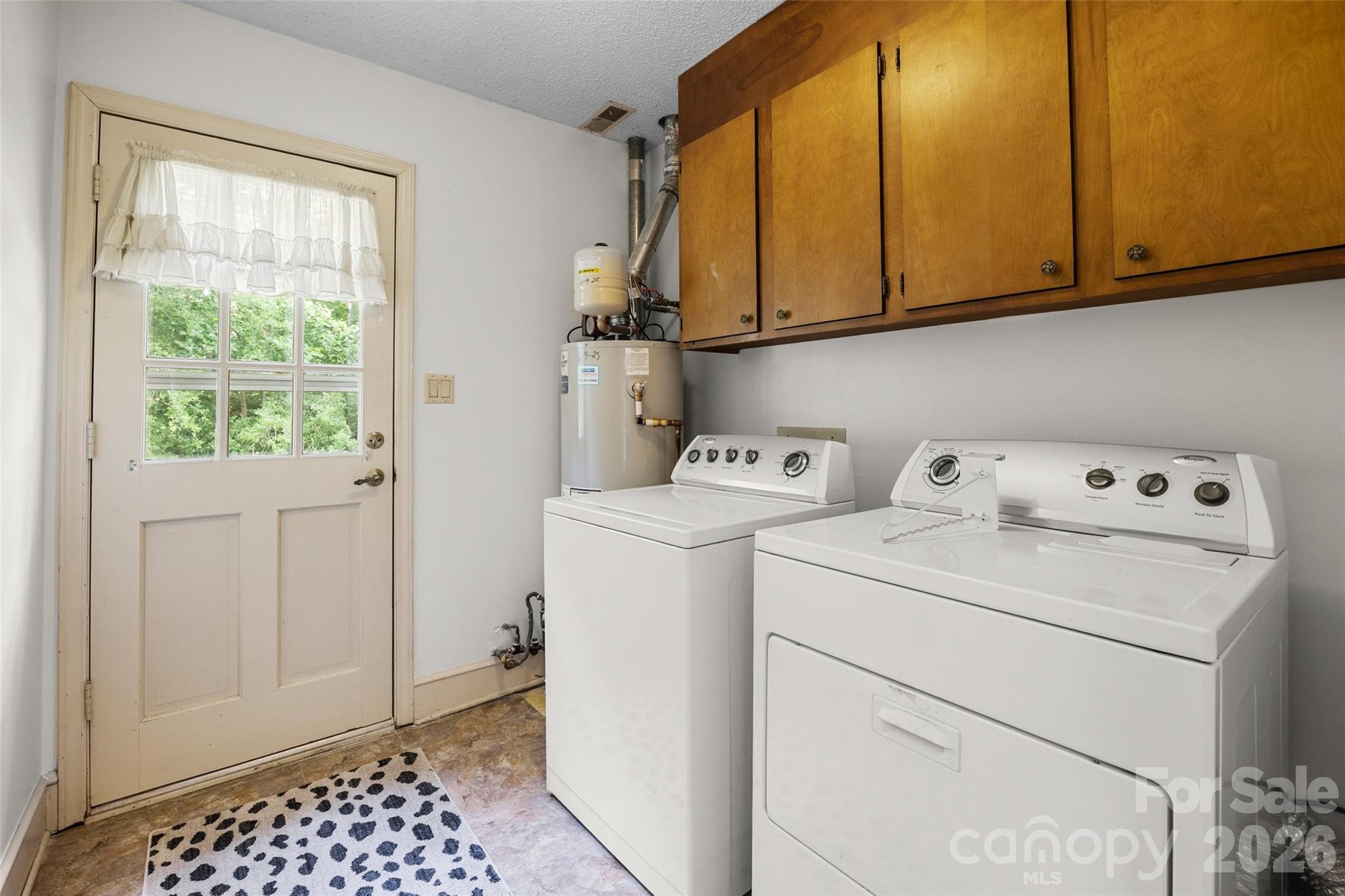 4030 Foxmoor Drive — Charlotte