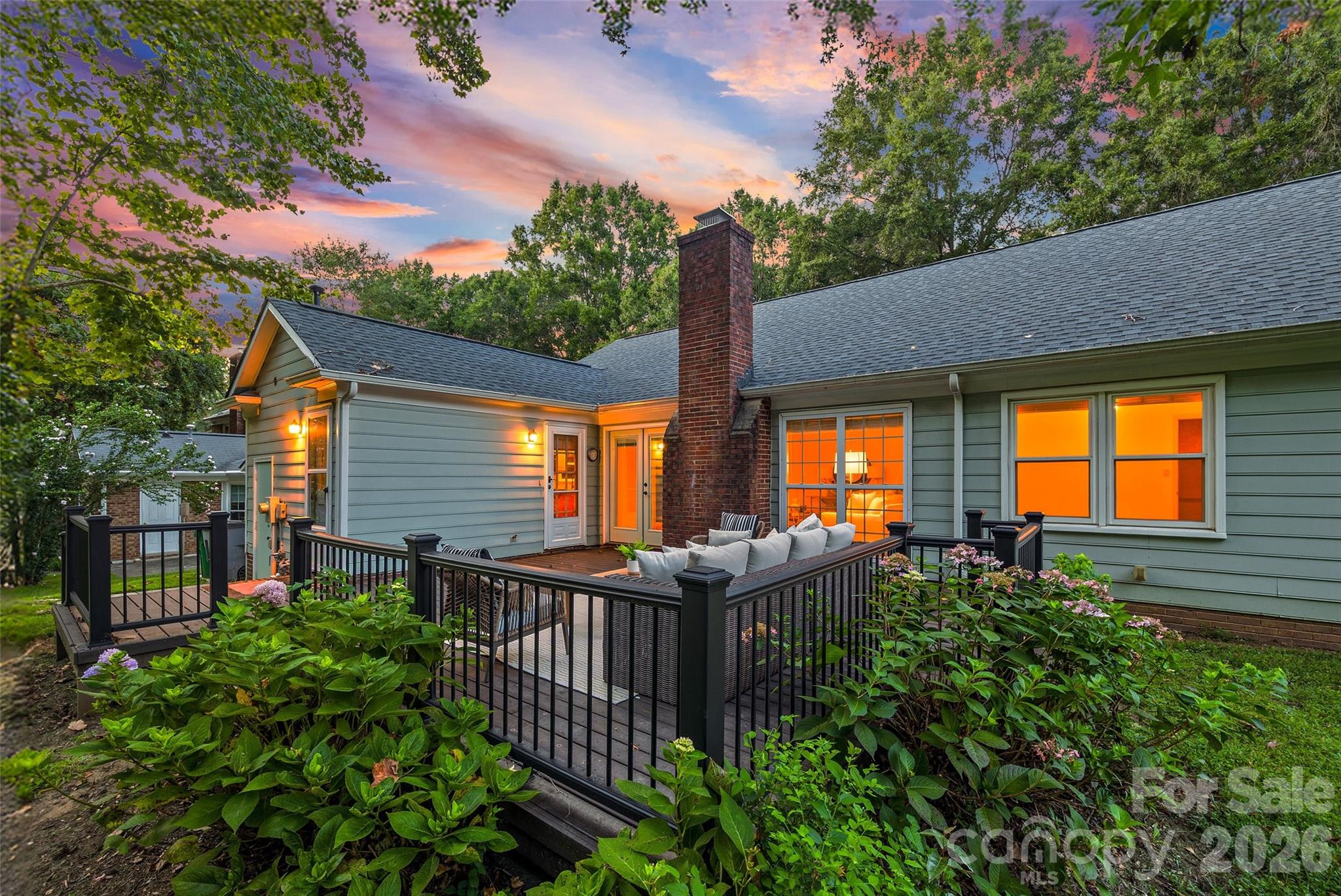 4030 Foxmoor Drive — Charlotte