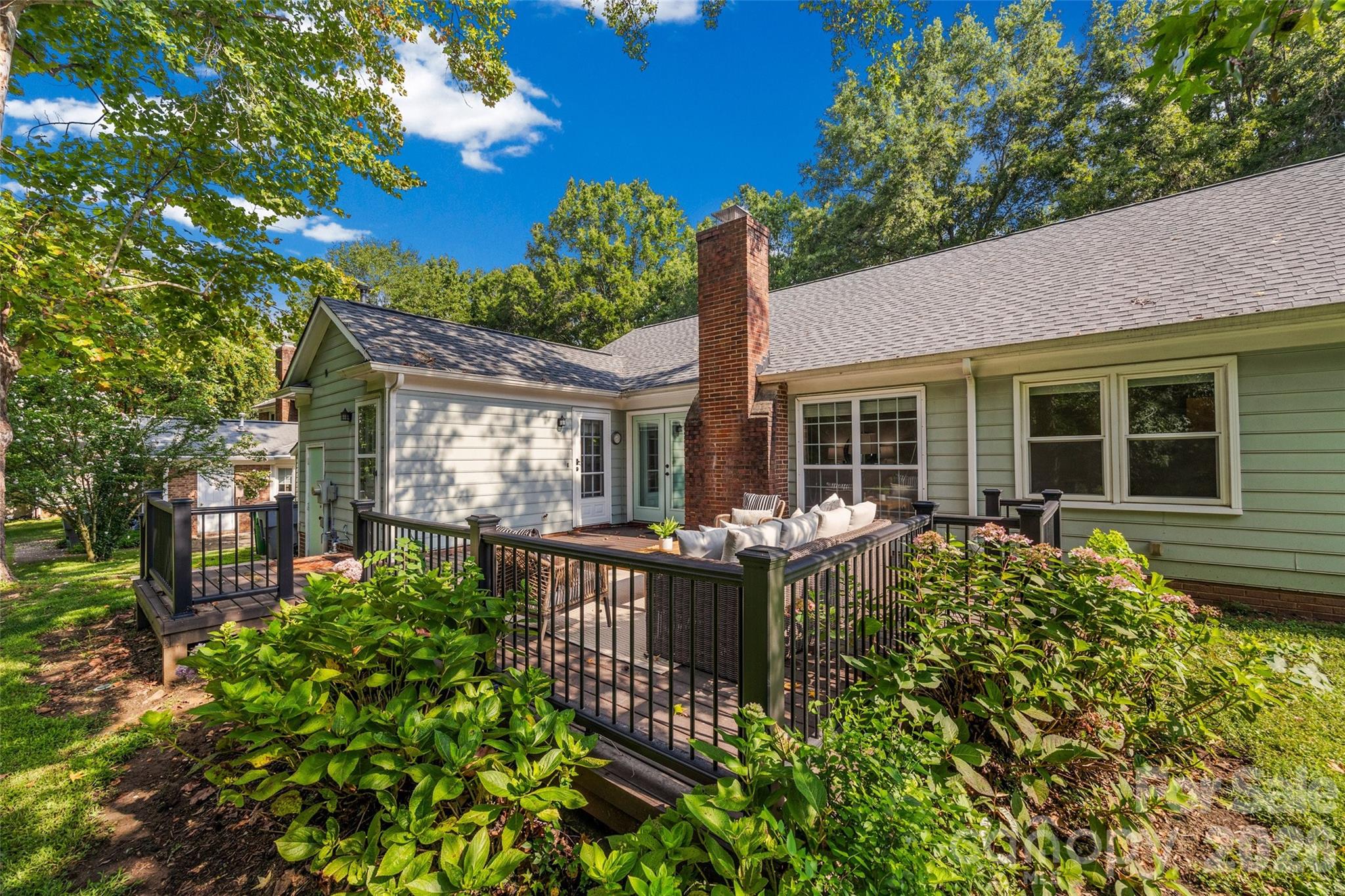 4030 Foxmoor Drive — Charlotte