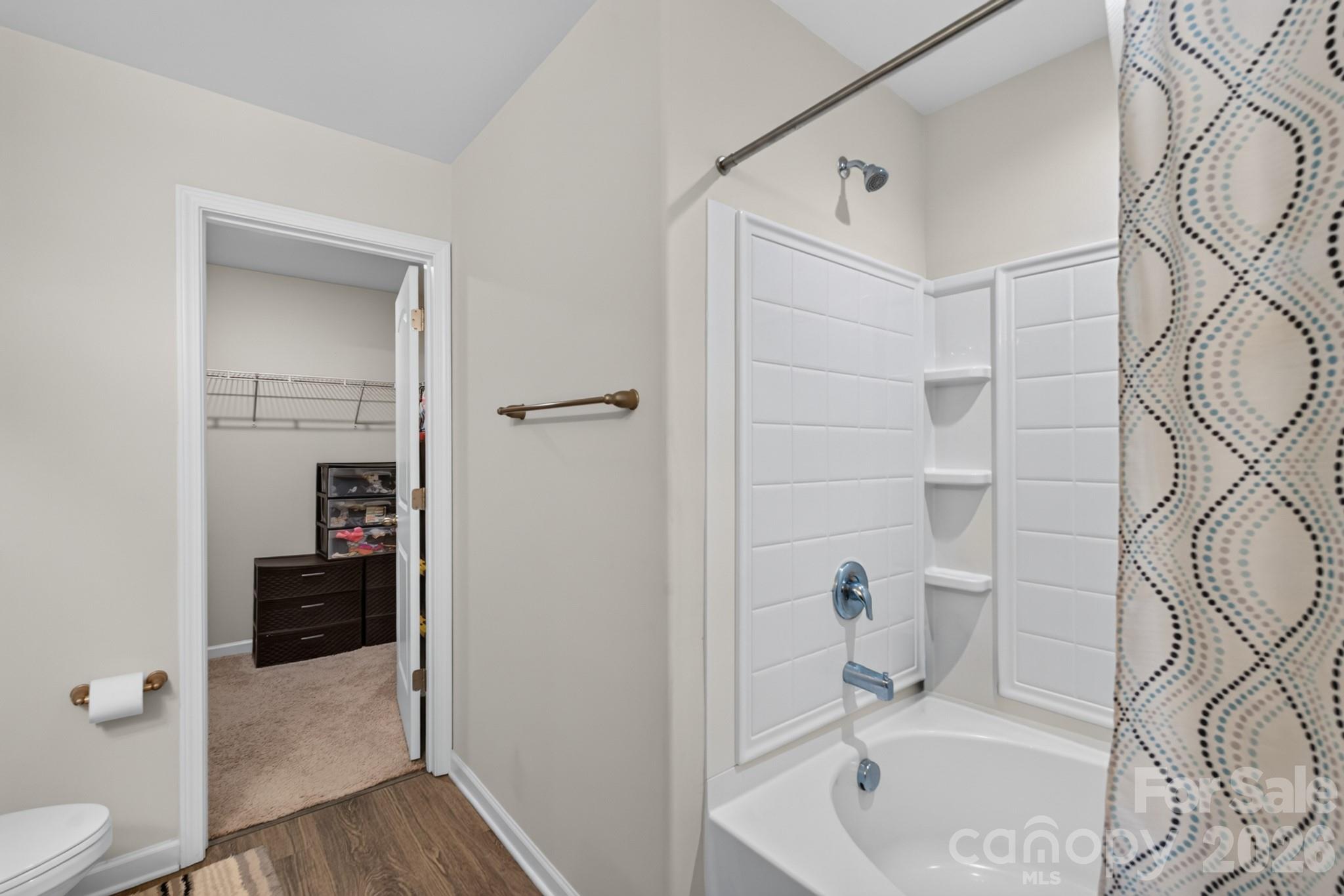1425 Springdale Road — Lancaster