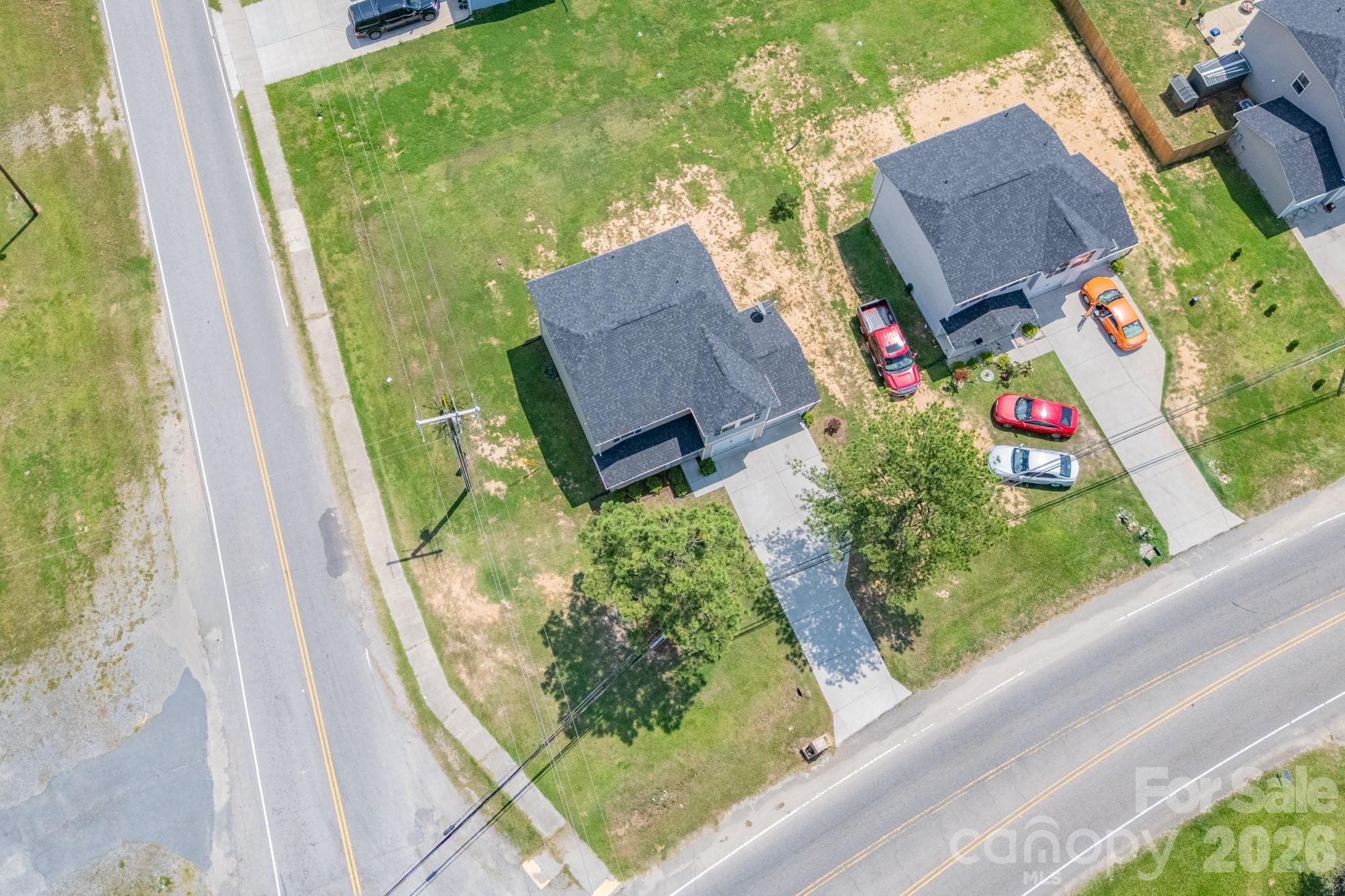 1425 Springdale Road — Lancaster
