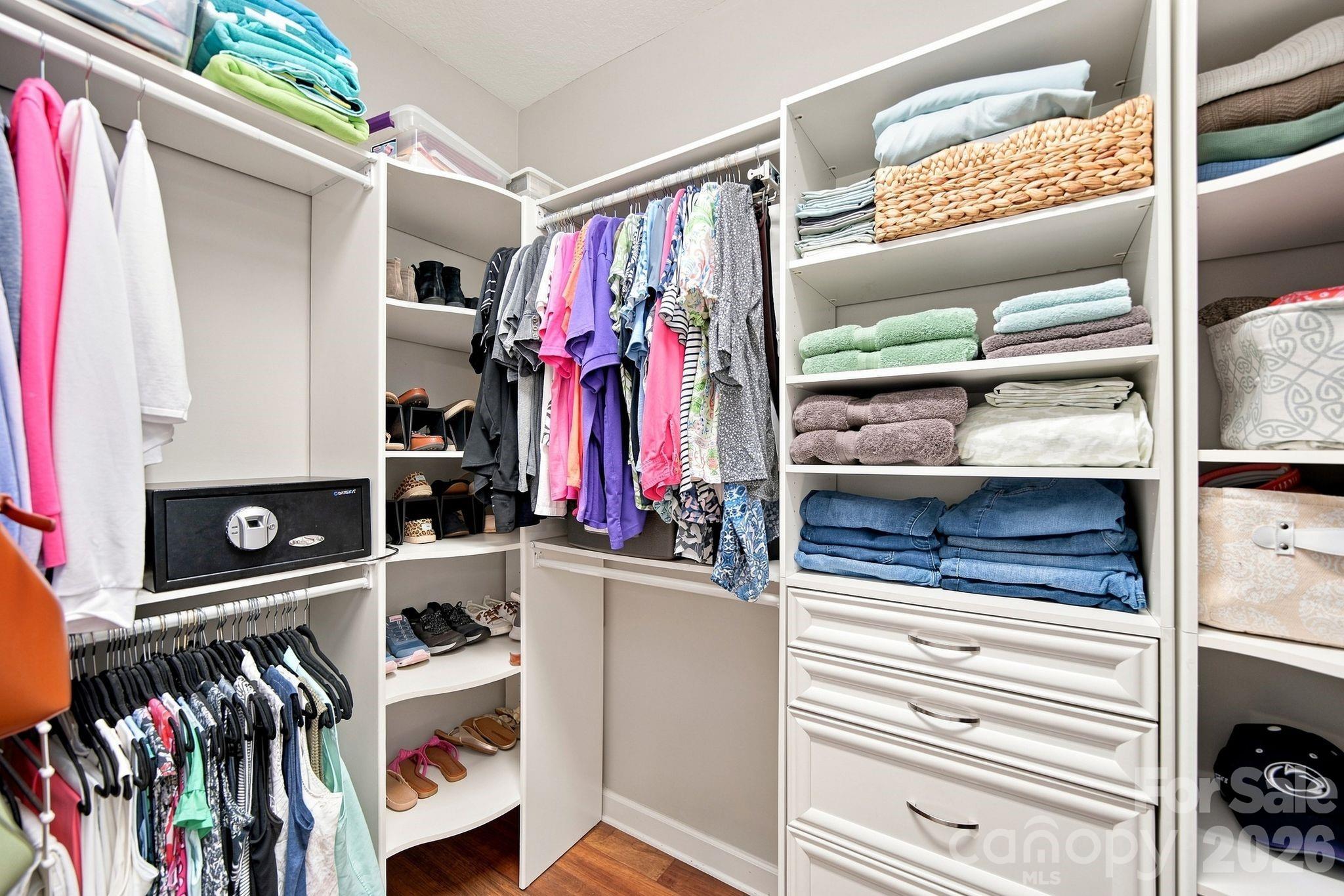 3202 Helmsley Court — Concord