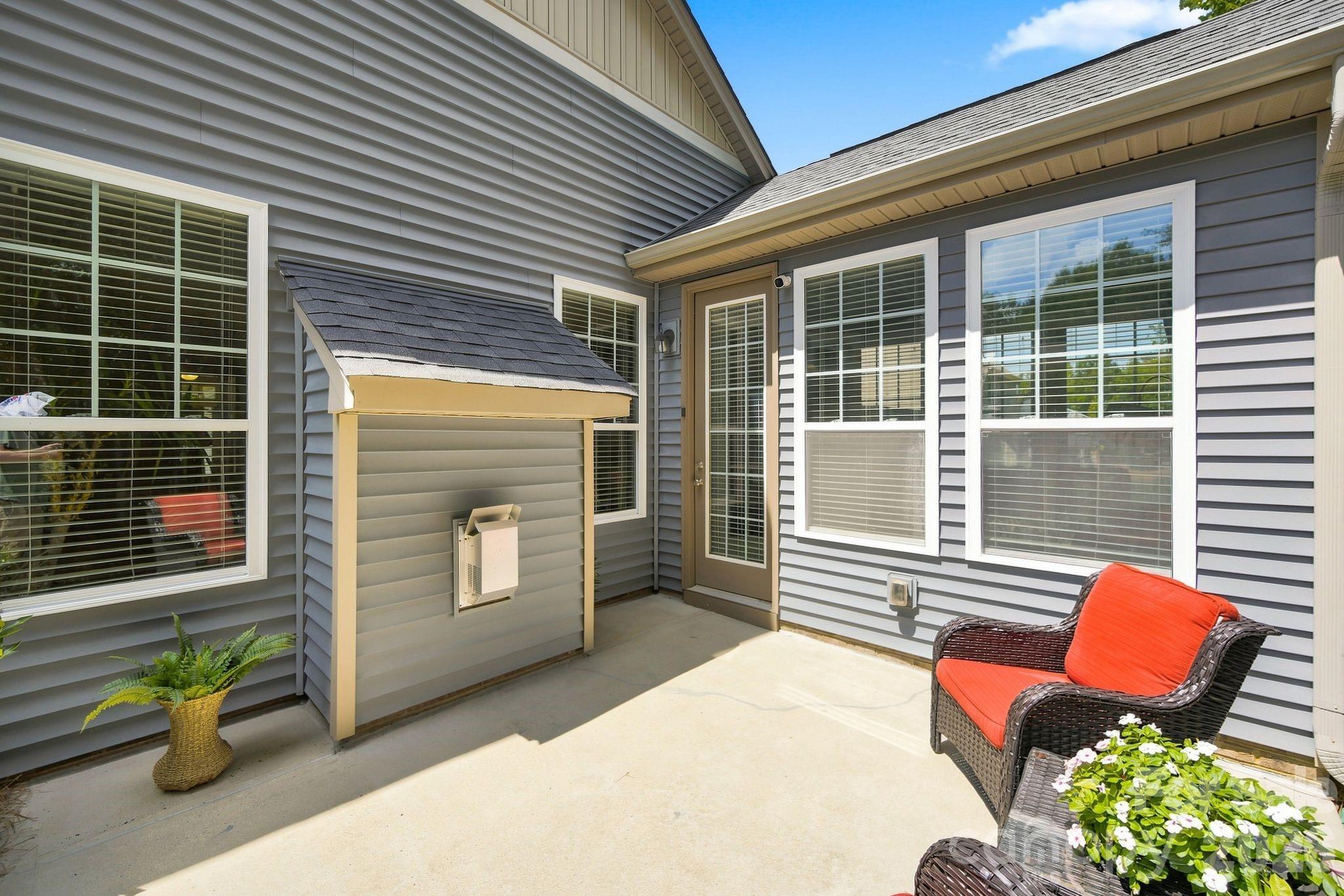 3202 Helmsley Court — Concord