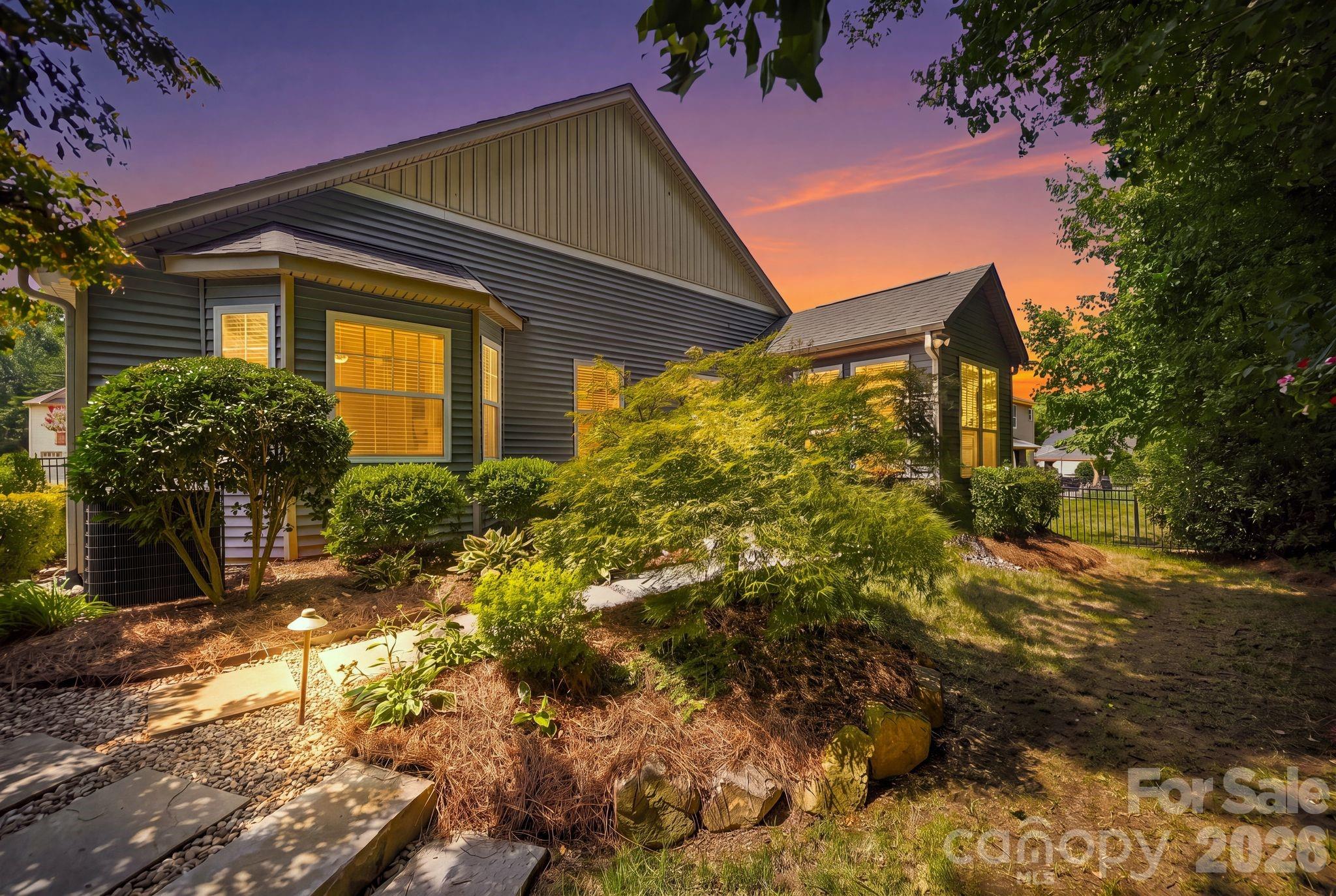 3202 Helmsley Court — Concord