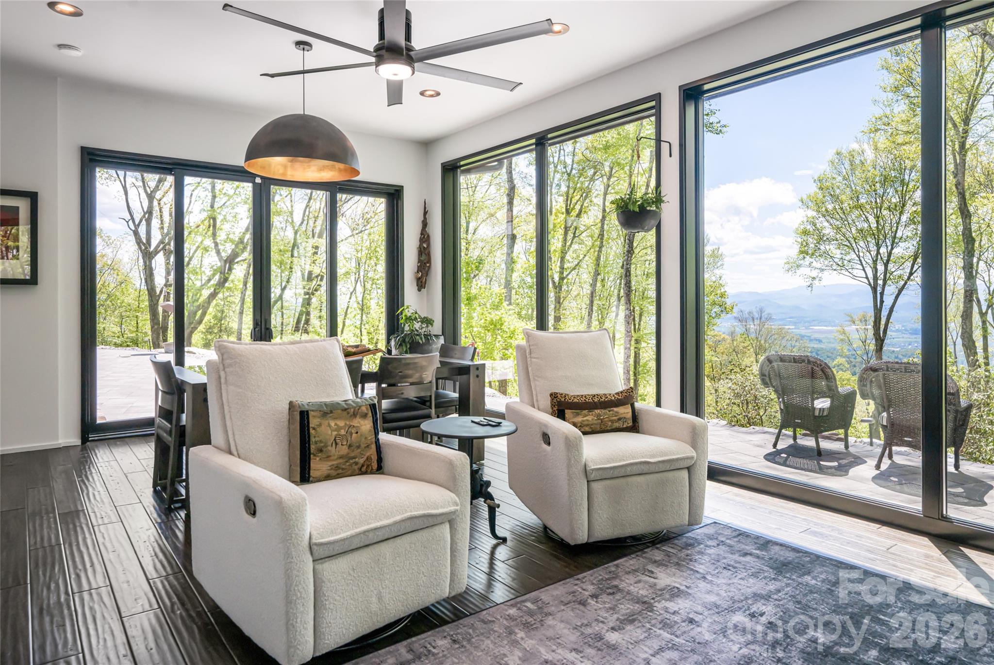 94A Laurel Ledge Way — Fletcher