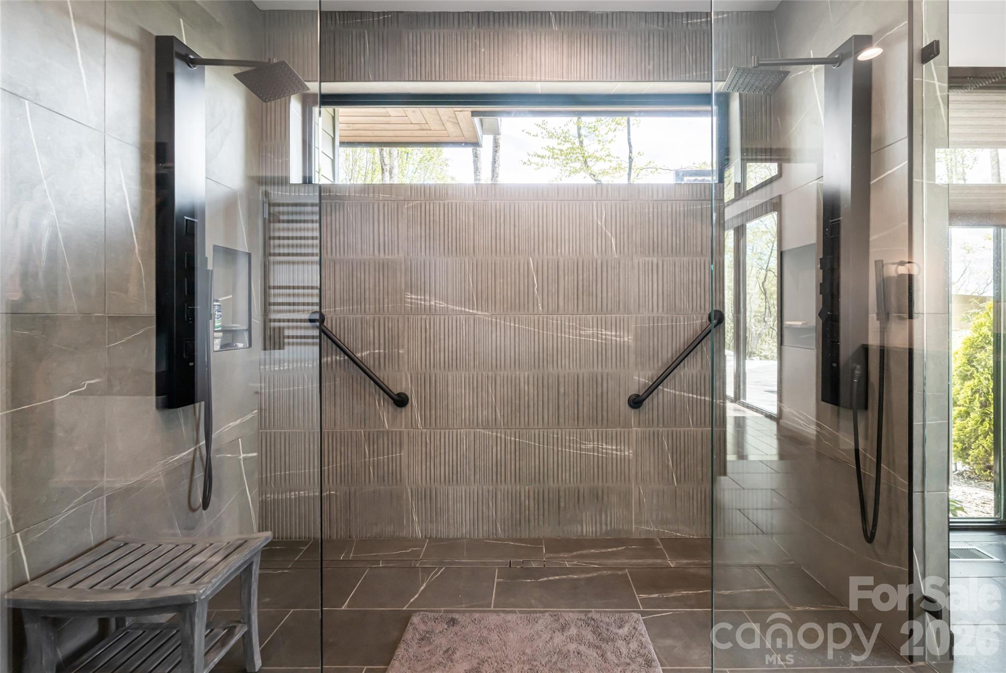94A Laurel Ledge Way — Fletcher