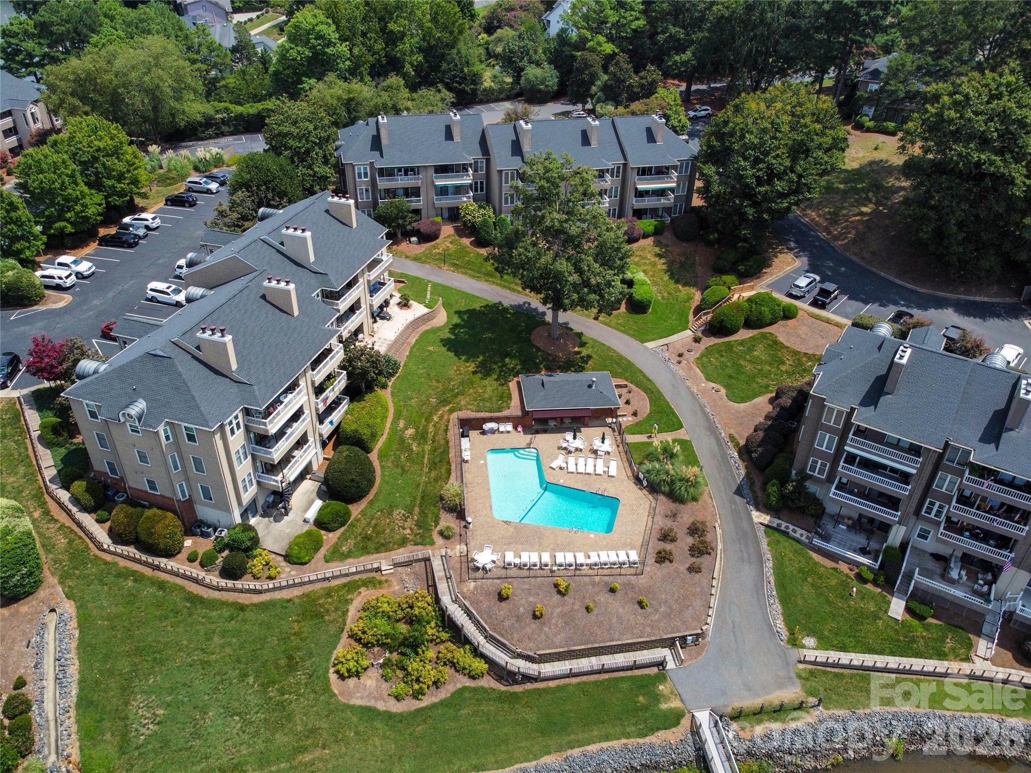 7340 Lakefront Drive #5 — Charlotte