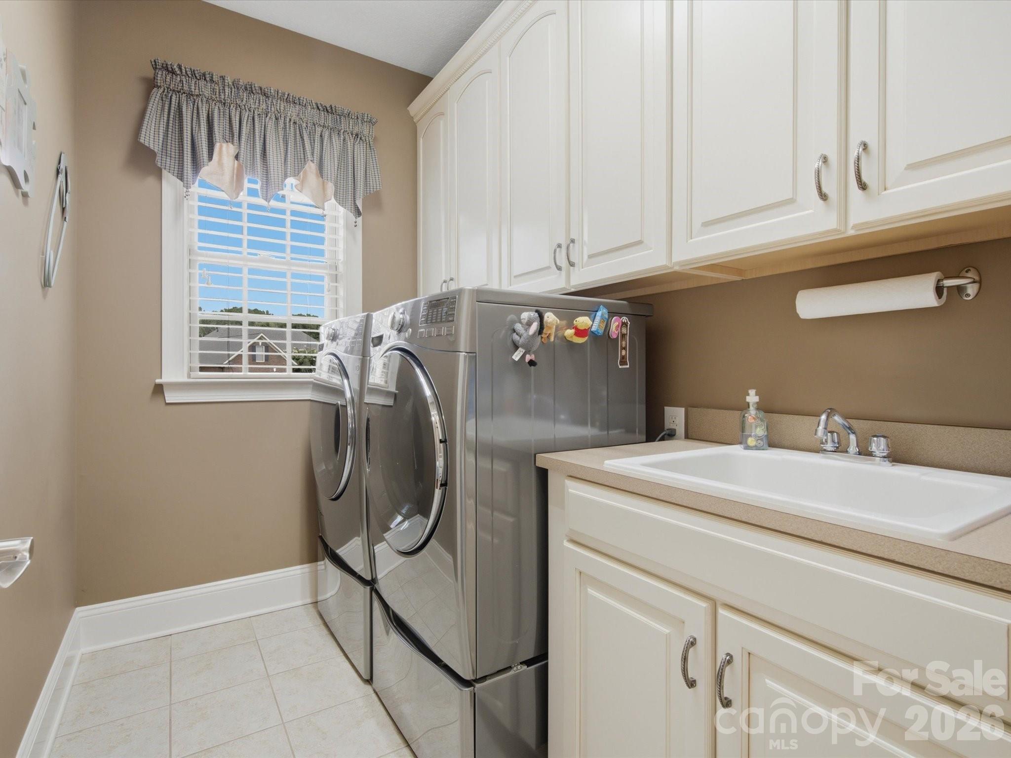 1023 Madras Court — Davidson