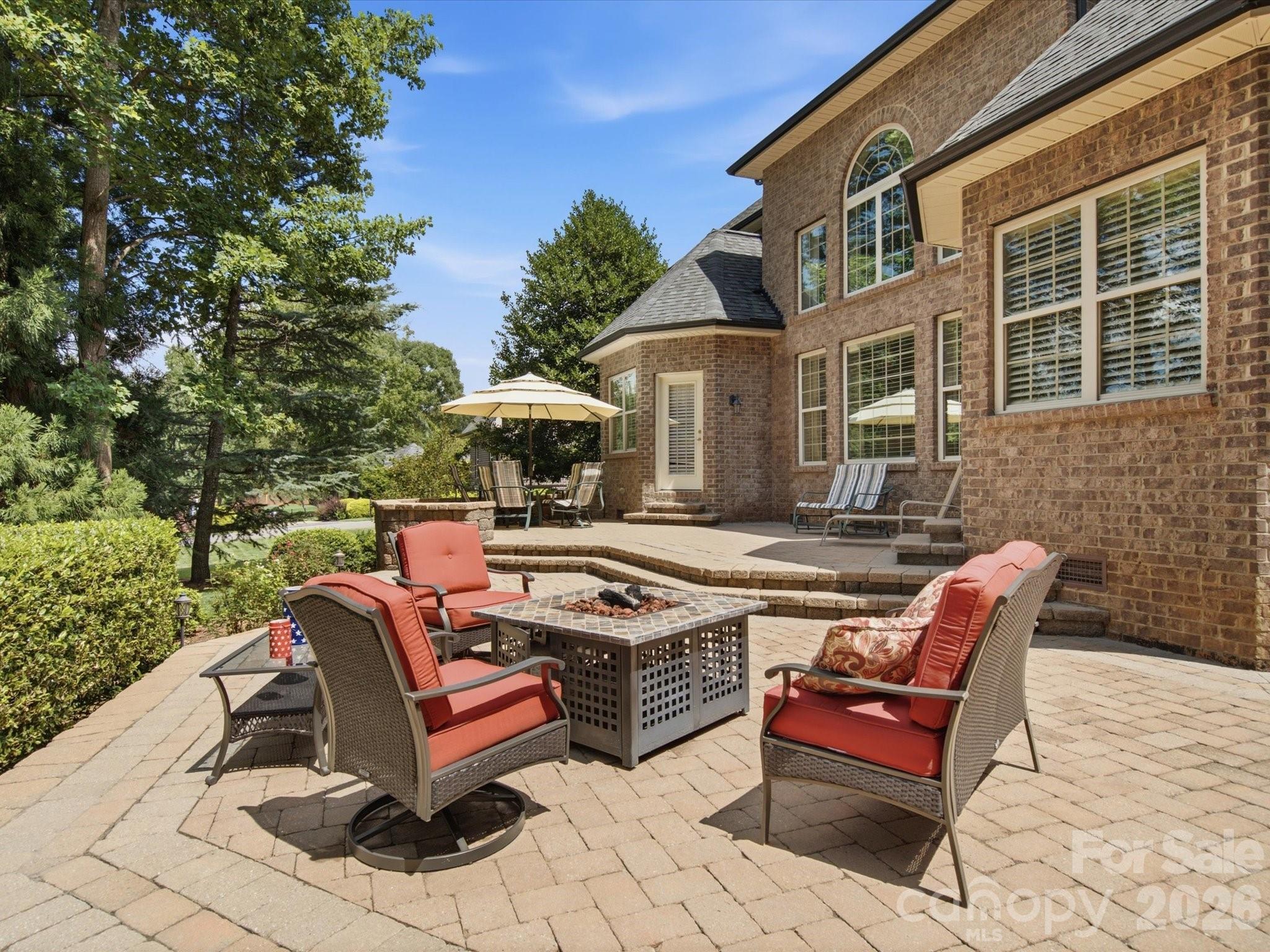 1023 Madras Court — Davidson