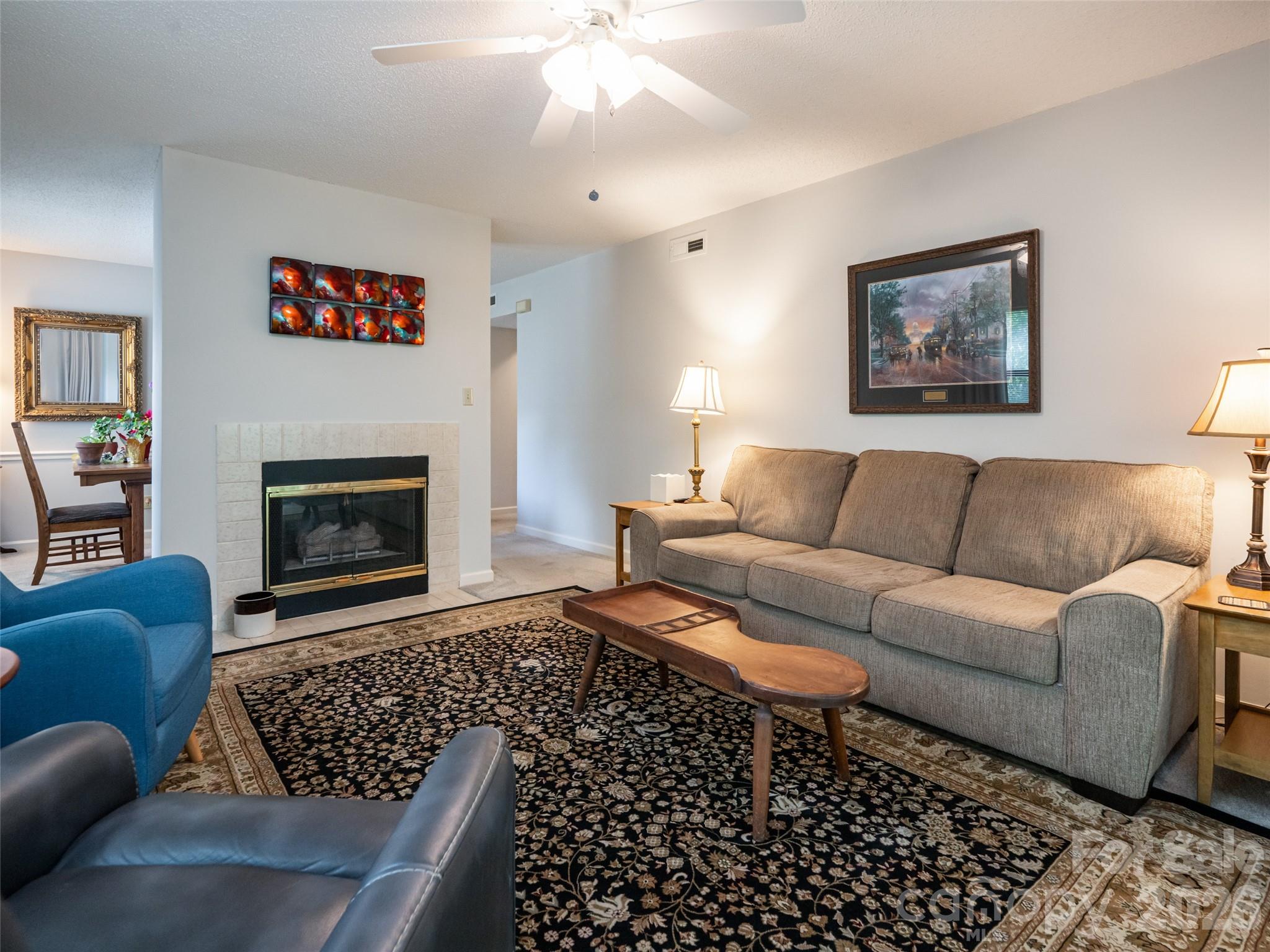 1406 Abbey Circle — Asheville
