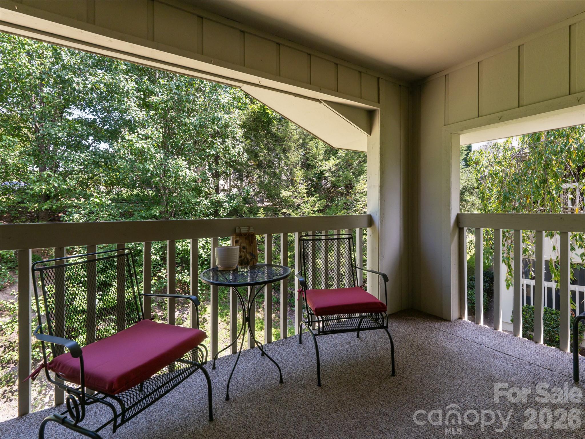 1406 Abbey Circle — Asheville