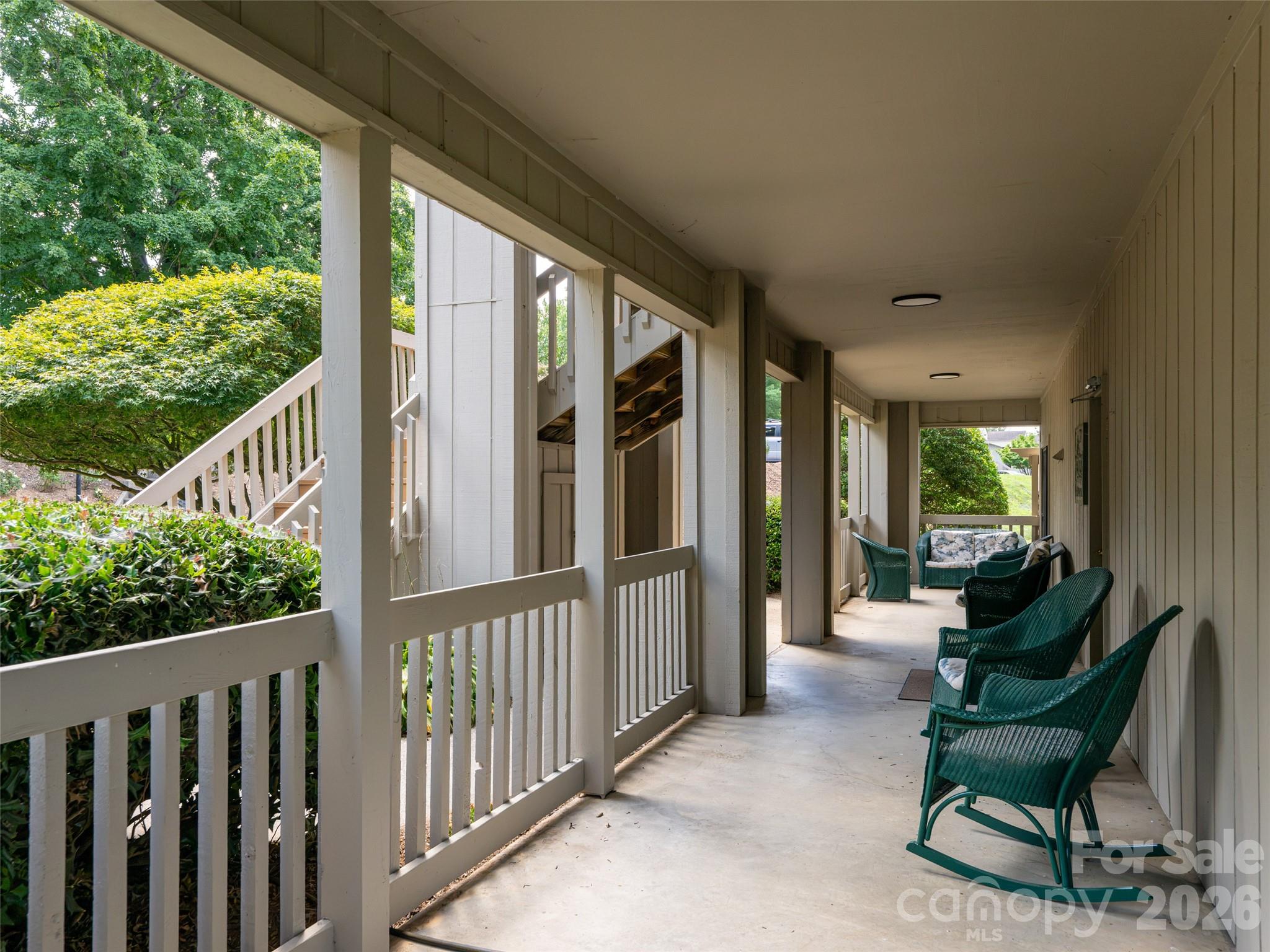 1406 Abbey Circle — Asheville