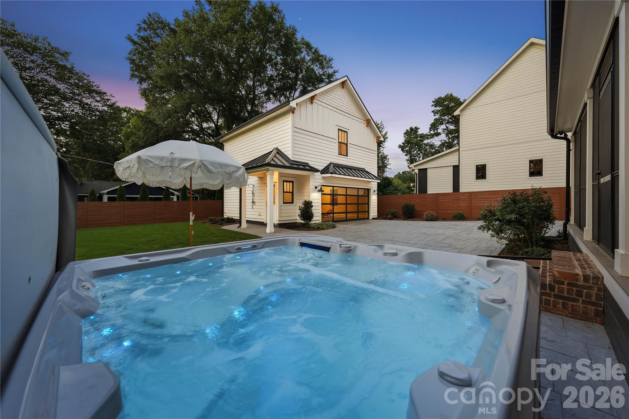 921 Woodside Avenue — Charlotte