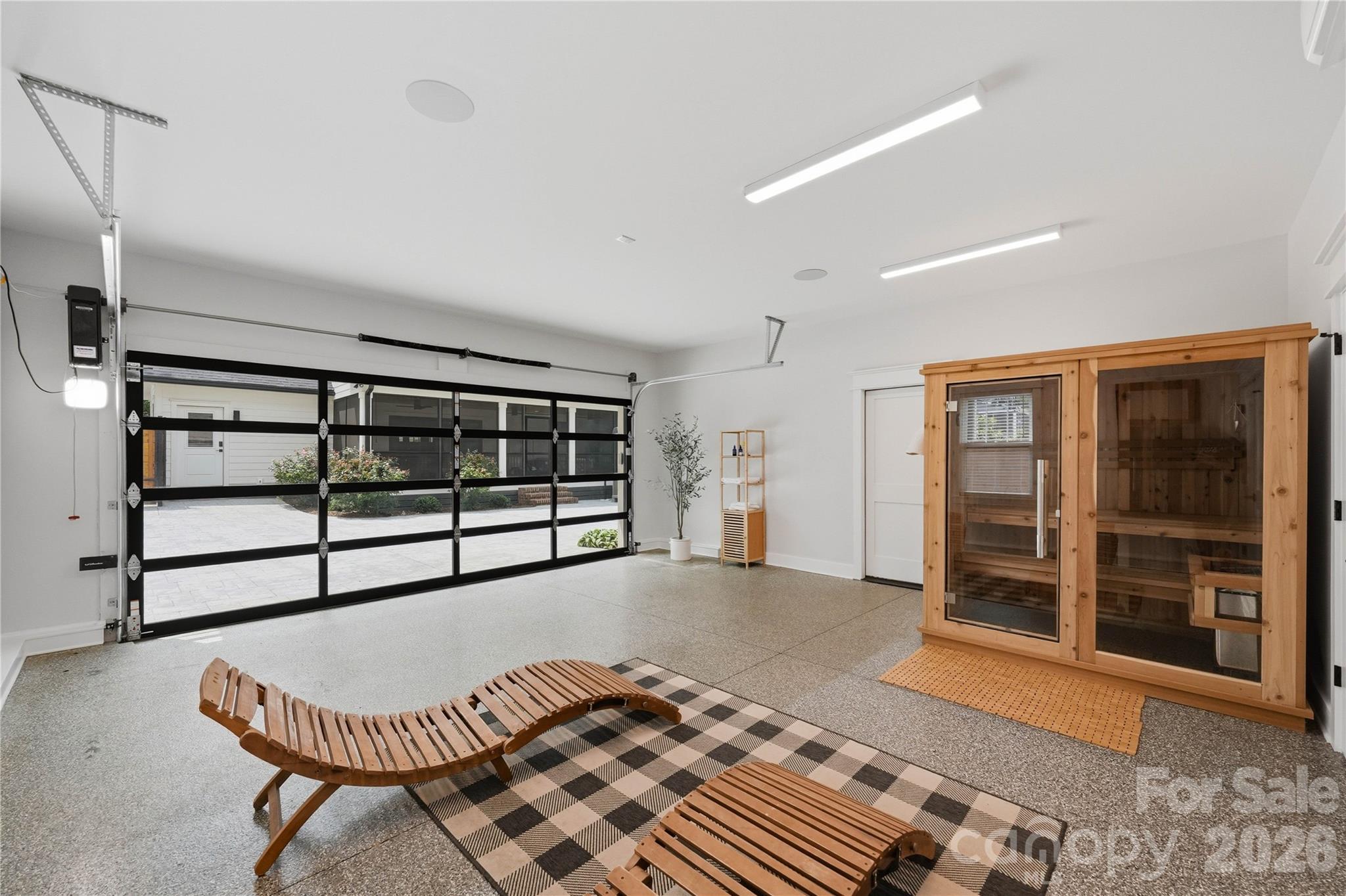 921 Woodside Avenue — Charlotte