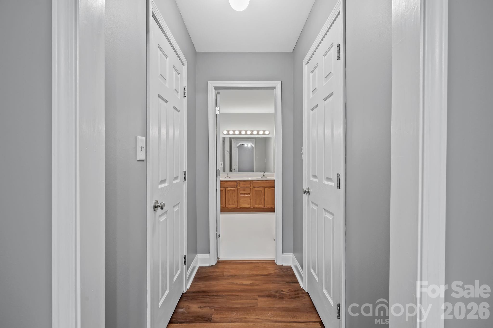 30 Collenwood Road — Arden