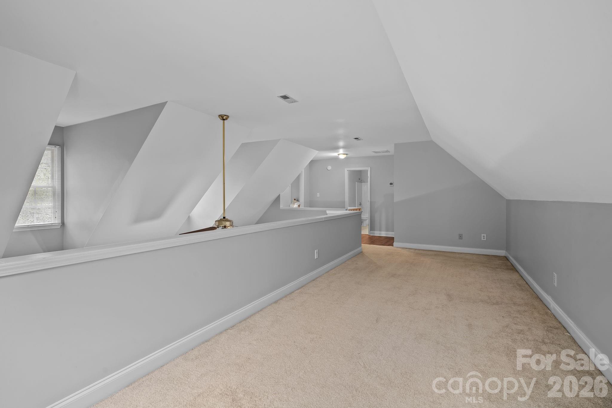 30 Collenwood Road — Arden