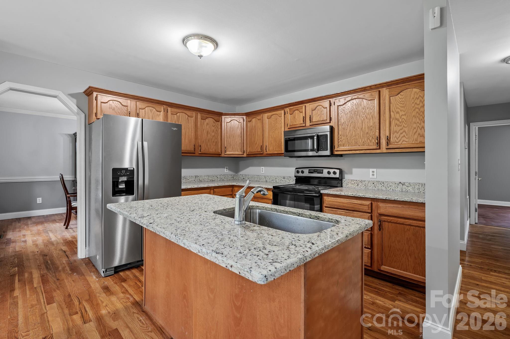30 Collenwood Road — Arden