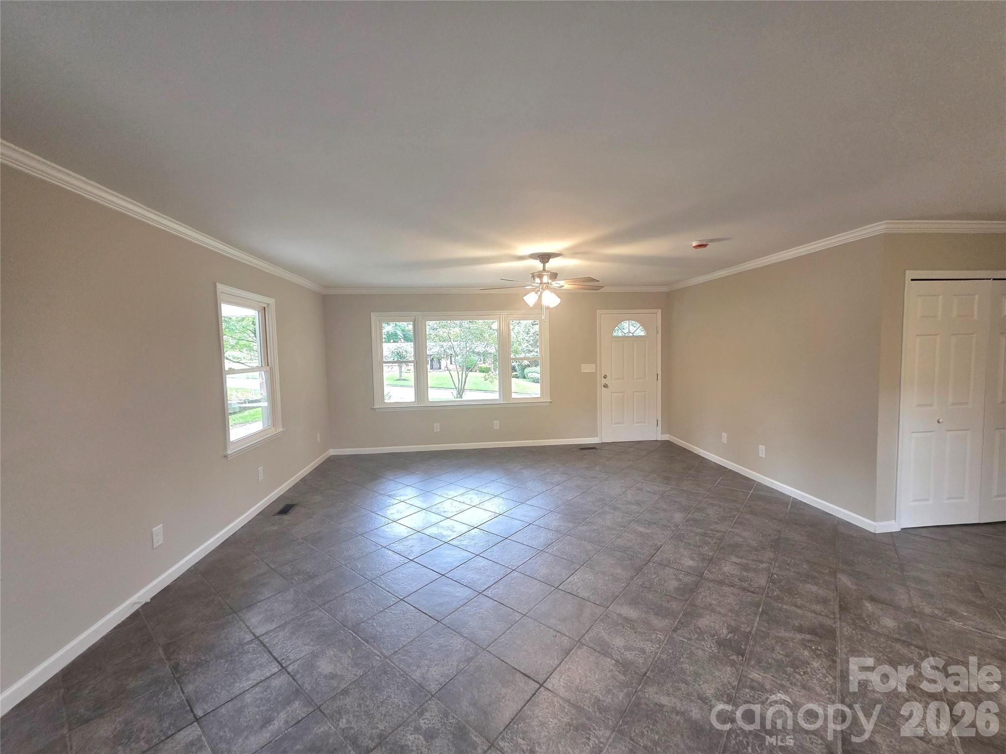 733 Crestwood Avenue — Gastonia