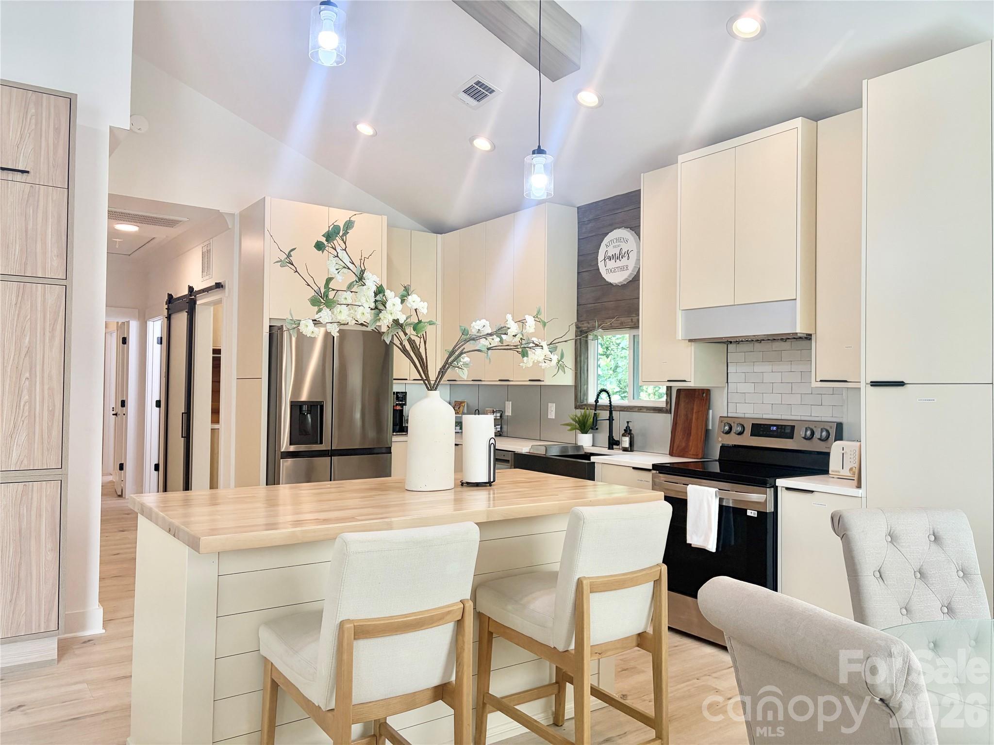 6524 Mintbrook Drive — Mint Hill