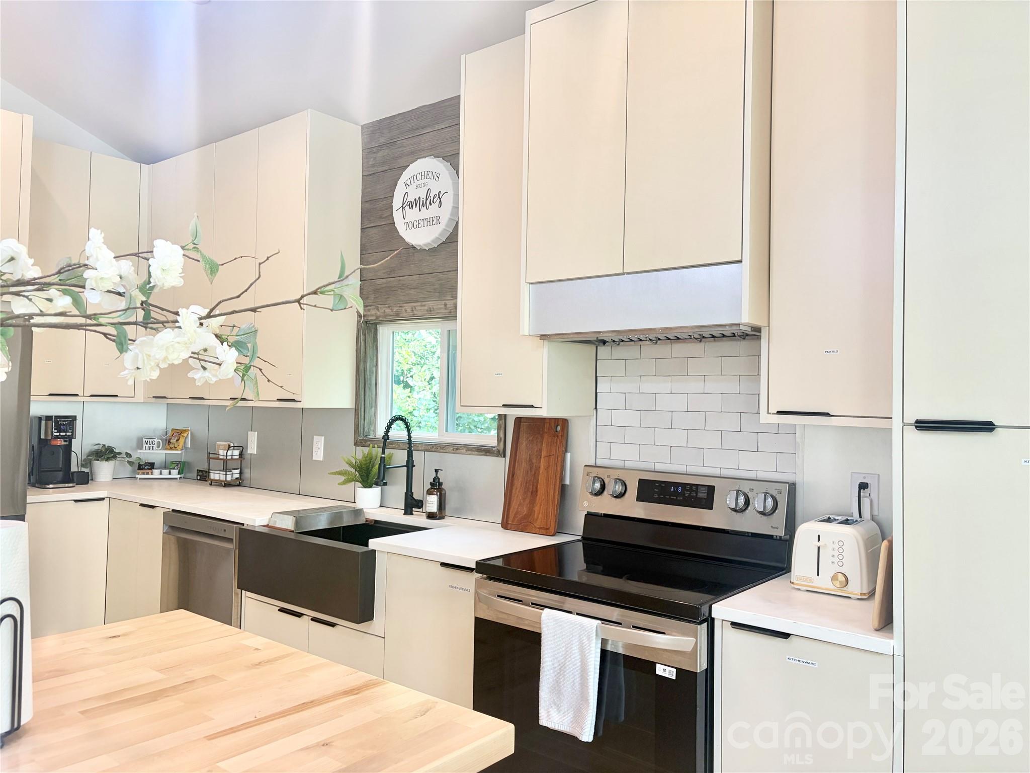 6524 Mintbrook Drive — Mint Hill