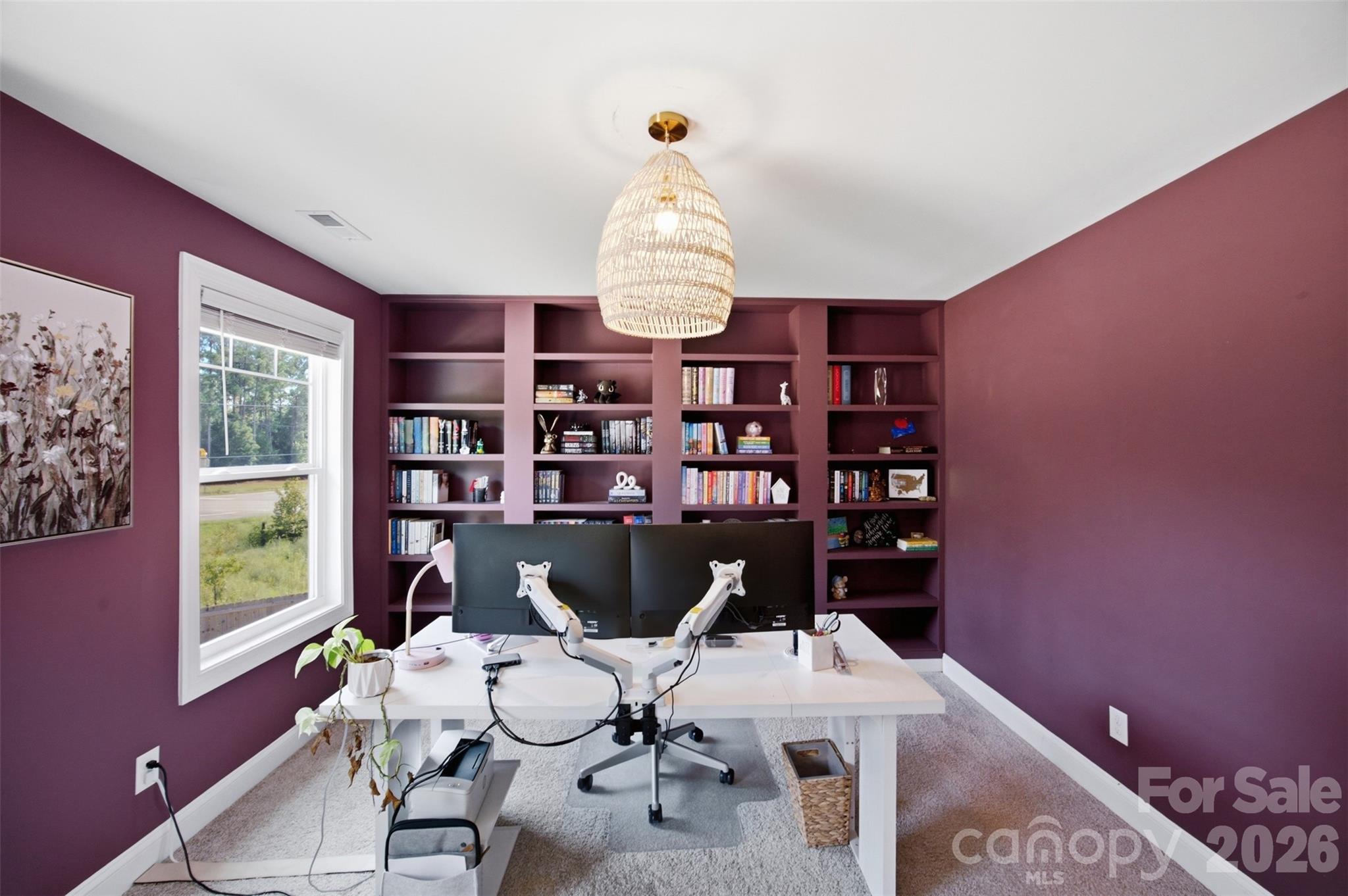 1382 W Rebound Road — Lancaster