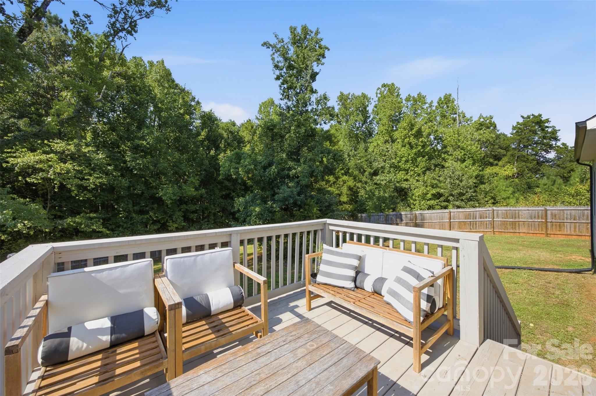1382 W Rebound Road — Lancaster