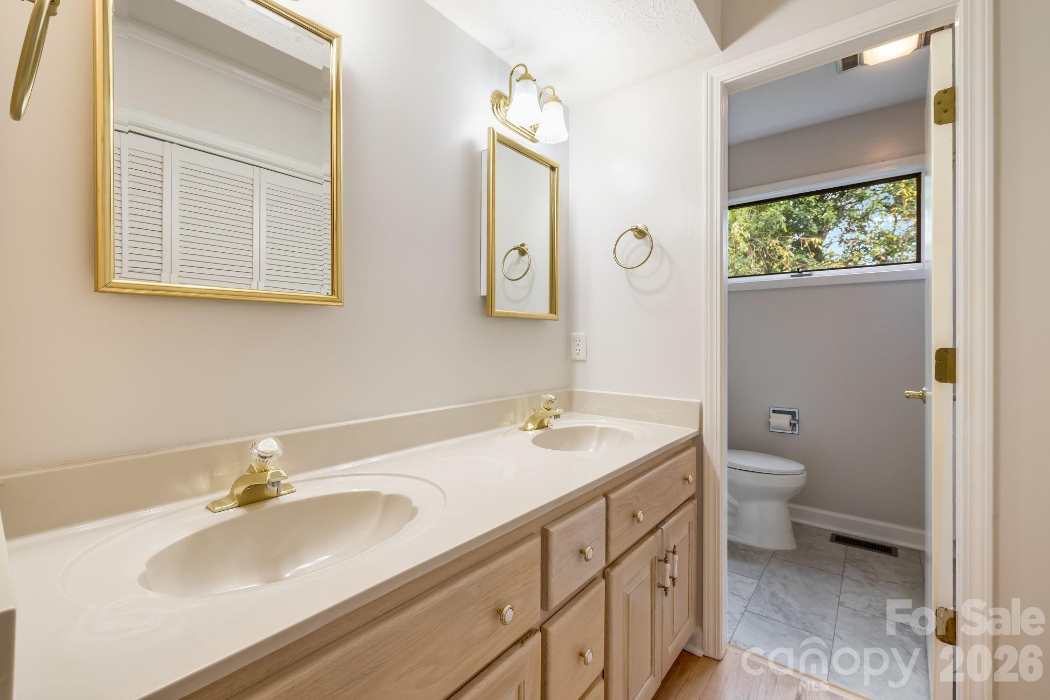 15 Moland Drive #A — Etowah