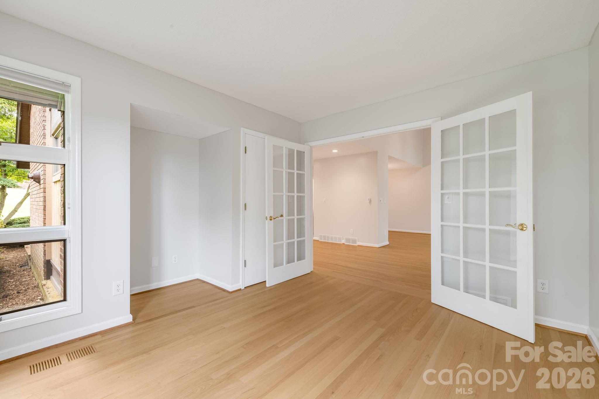 15 Moland Drive #A — Etowah
