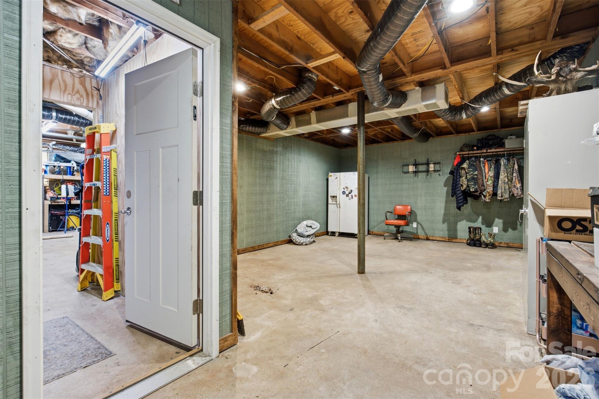 3776 Newhall Drive NW — Conover