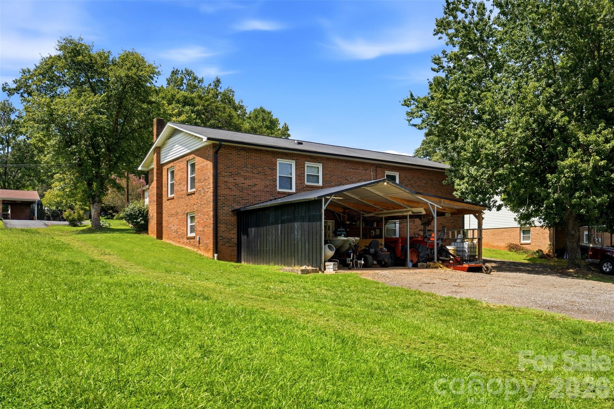 3776 Newhall Drive NW — Conover