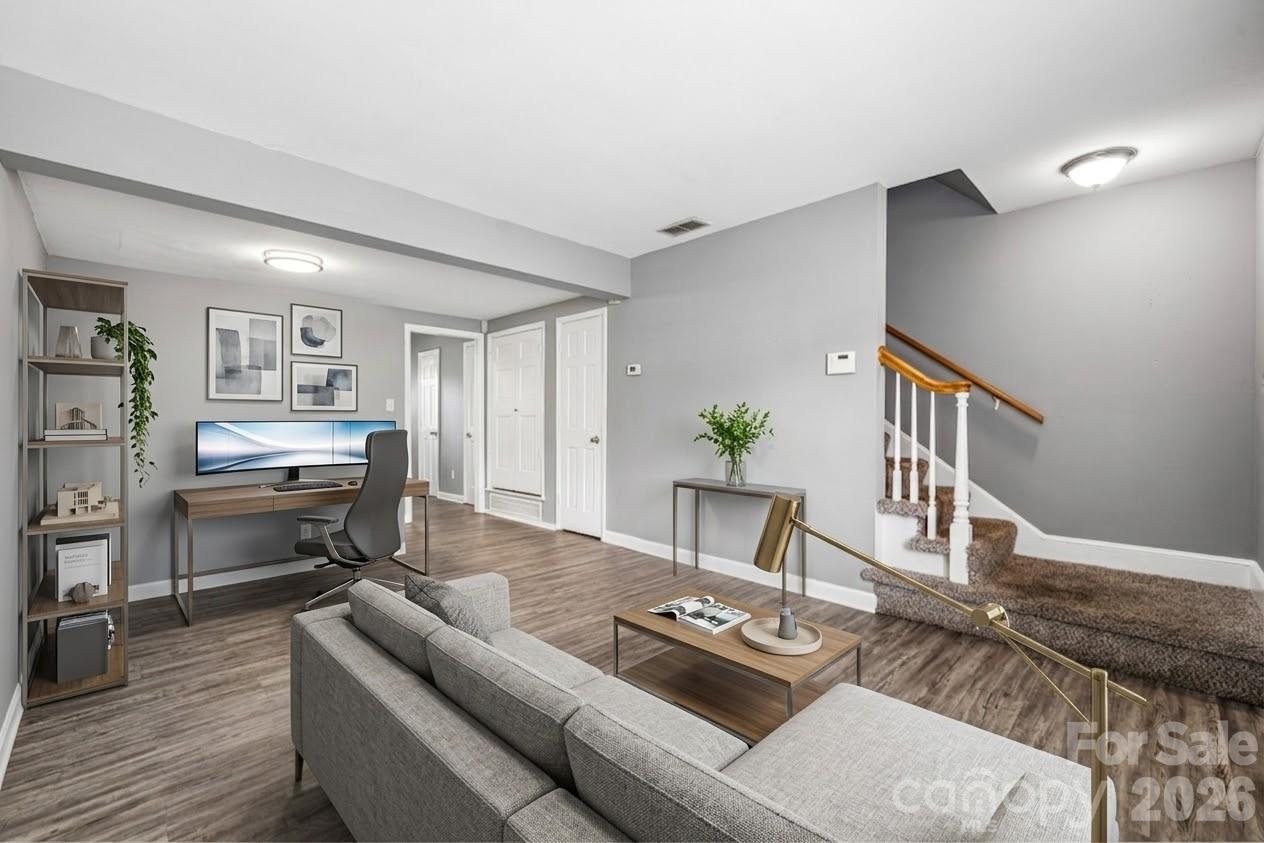 6436 Old Pineville Road — Charlotte