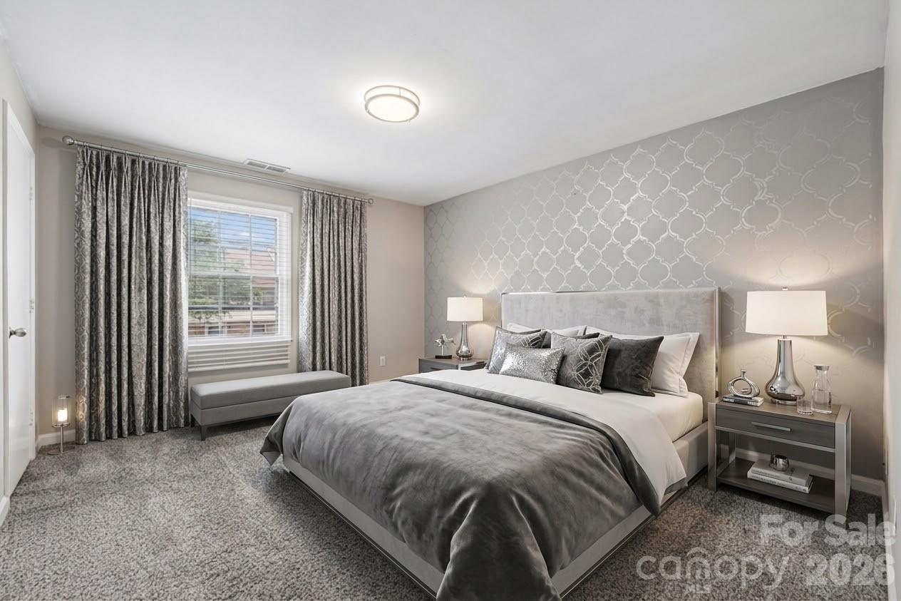 6436 Old Pineville Road — Charlotte