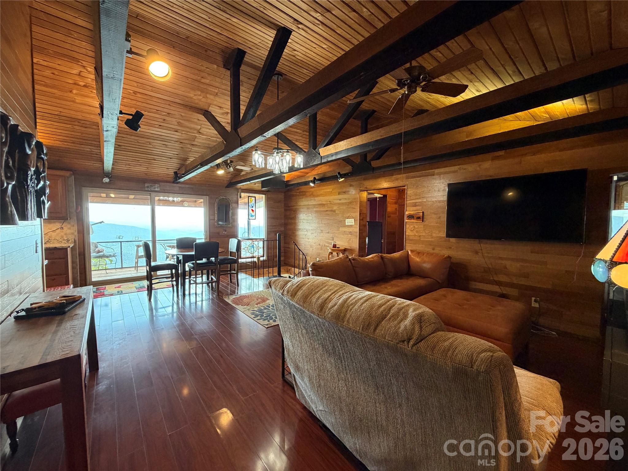 484 Alpine Drive #15 — Little Switzerland