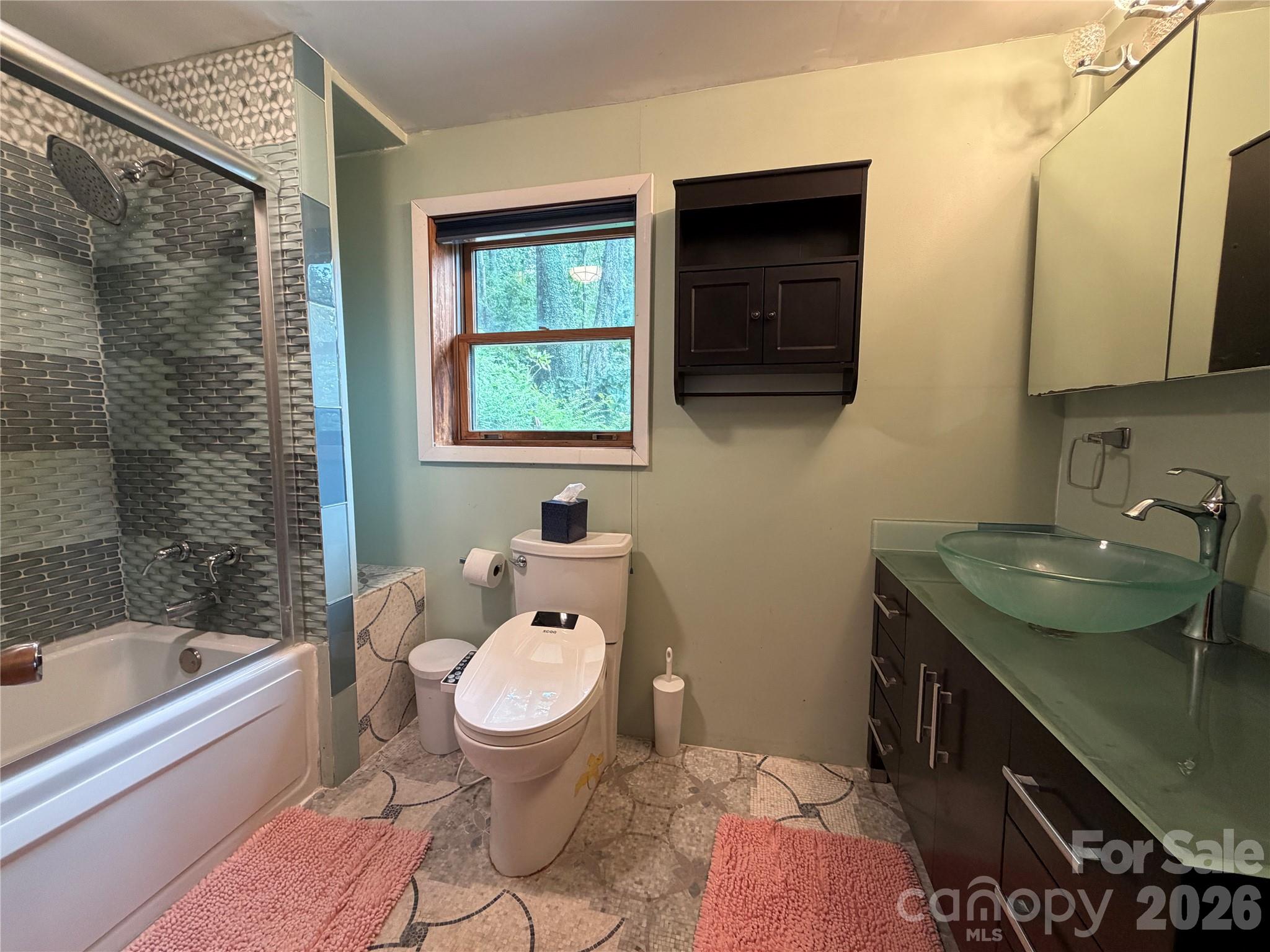484 Alpine Drive #15 — Little Switzerland