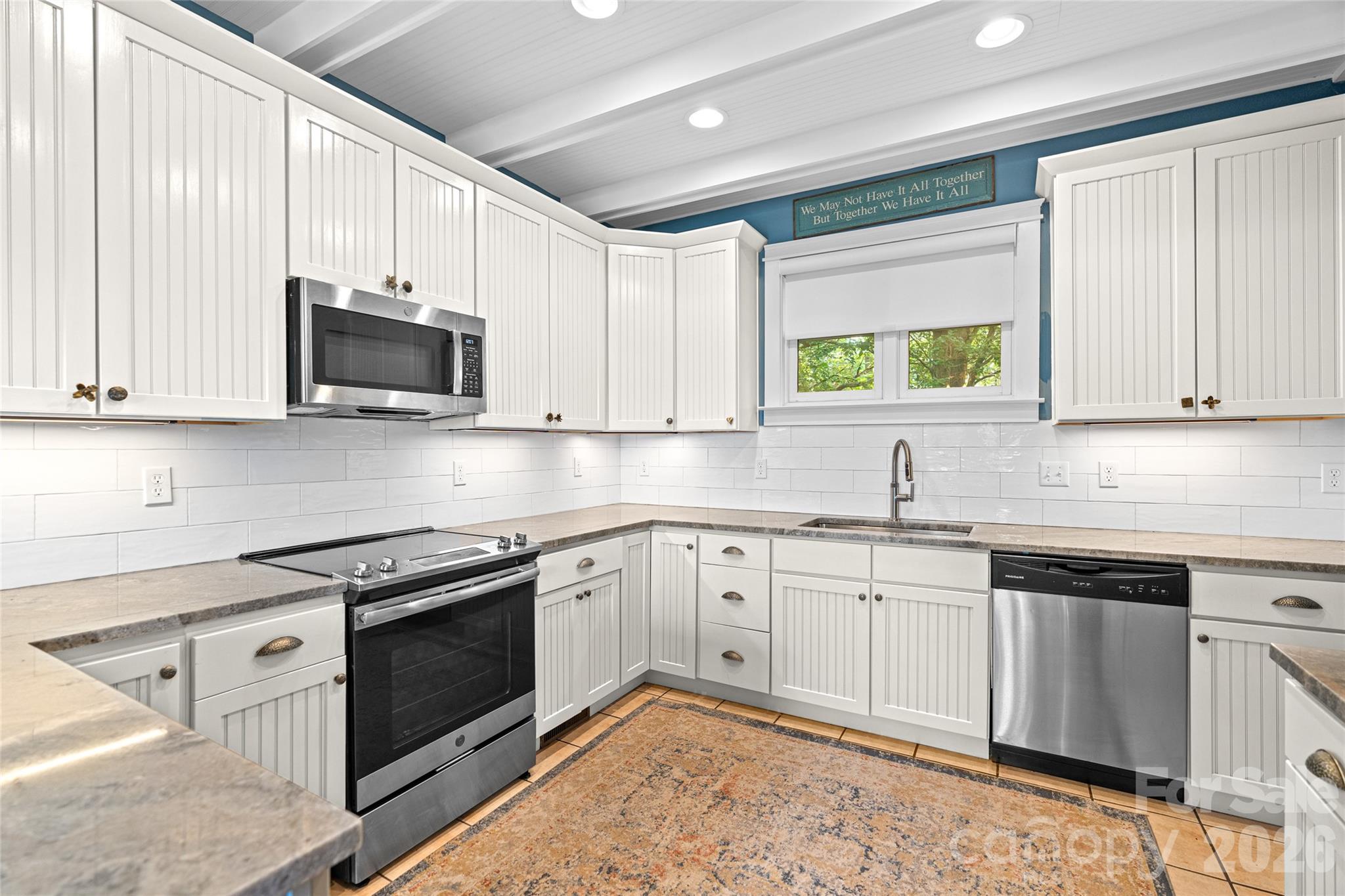 45 Logan Circle — Asheville