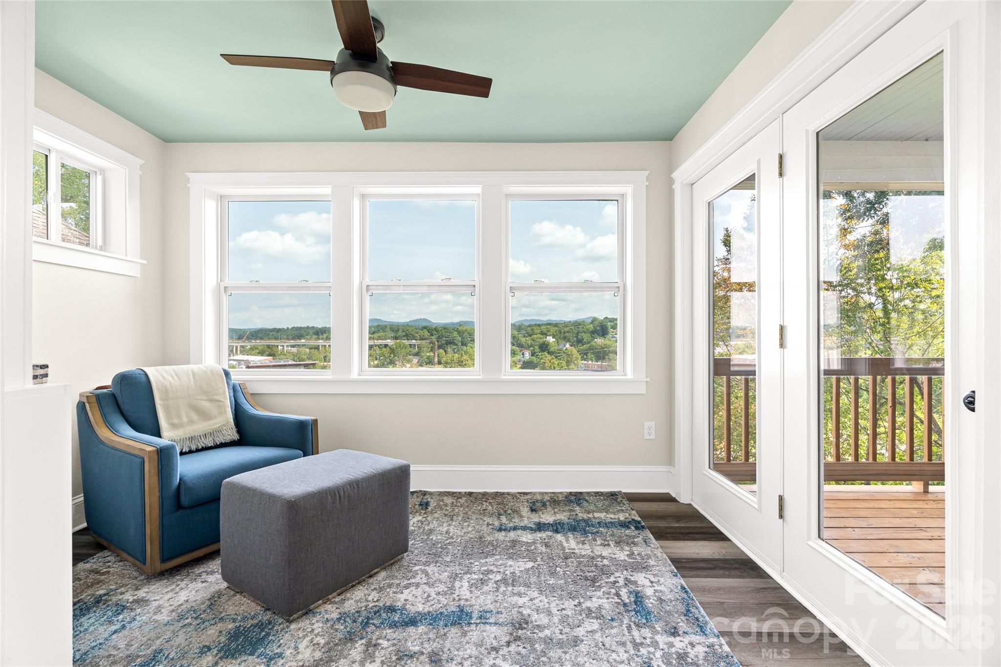 45 Logan Circle — Asheville
