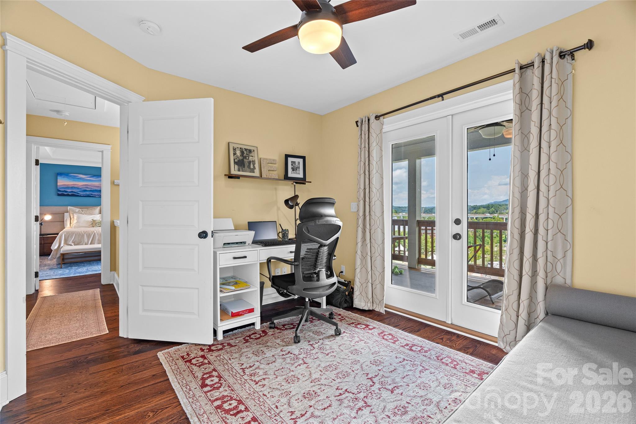 45 Logan Circle — Asheville