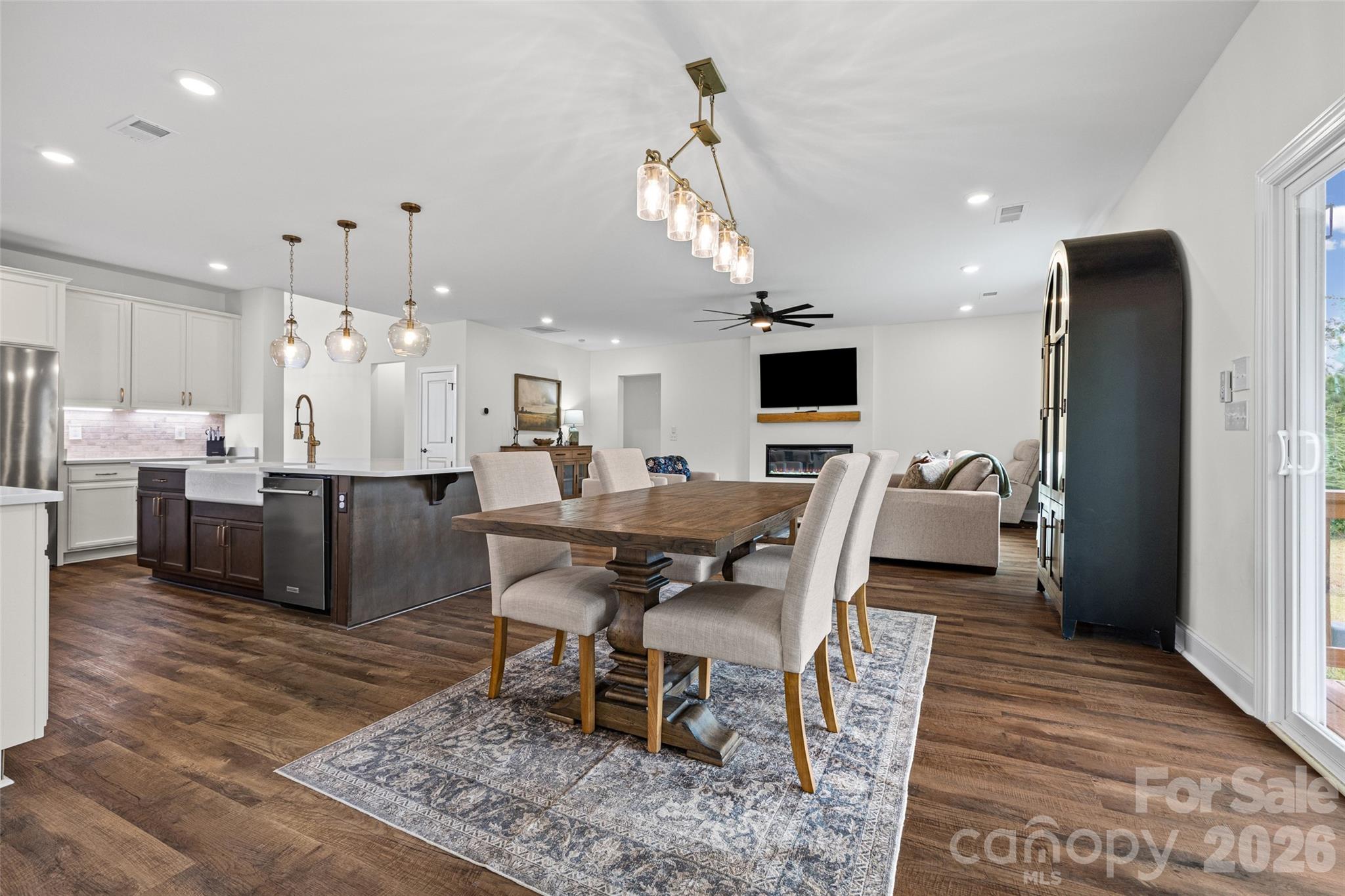 2231 Wooten Road — Chester
