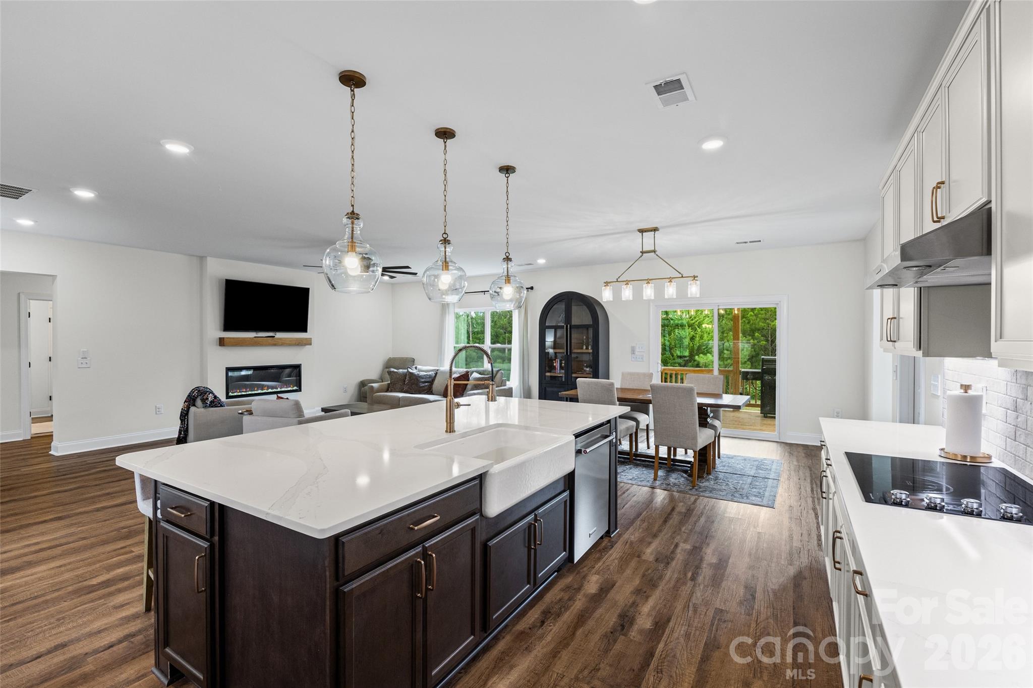 2231 Wooten Road — Chester