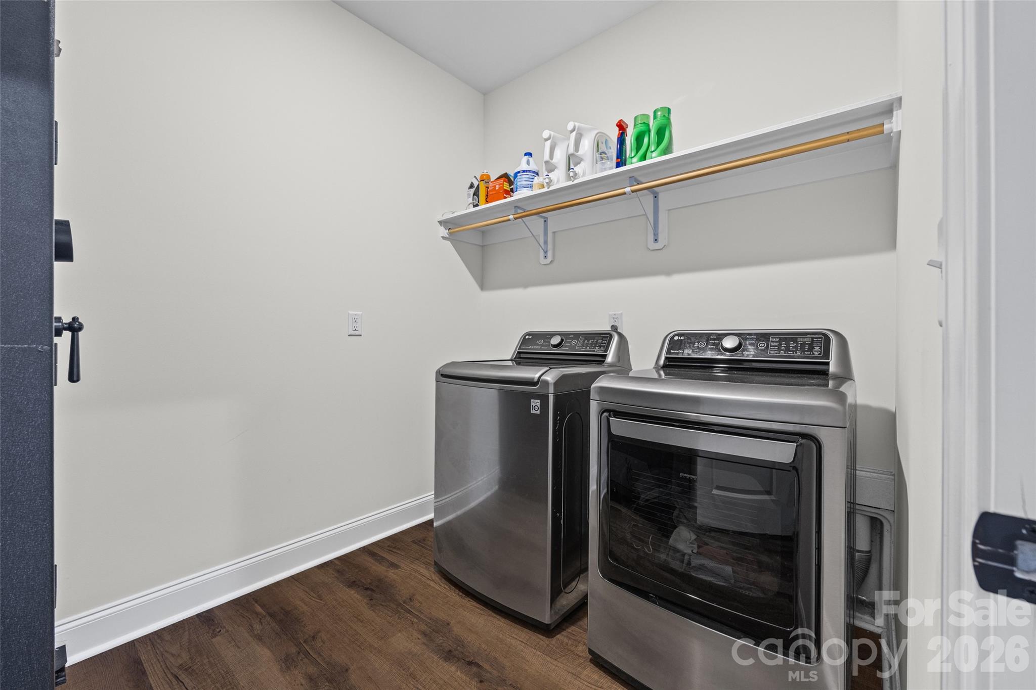 2231 Wooten Road — Chester